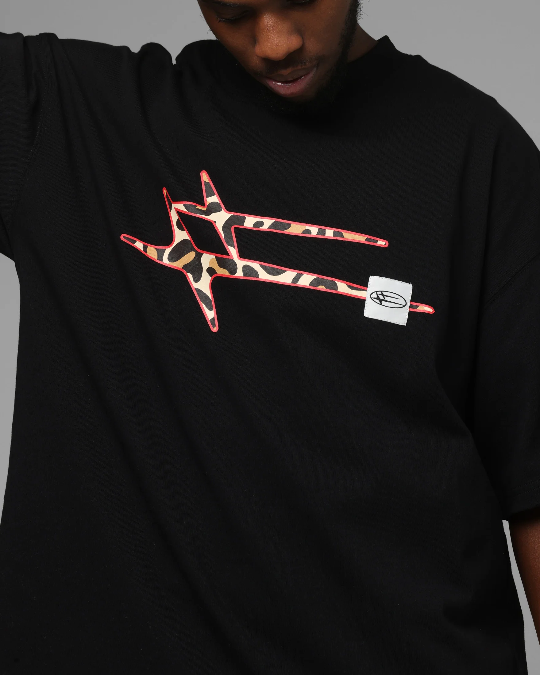 Loiter Hybrid Premium T-Shirt Black/Leopard - Image 6