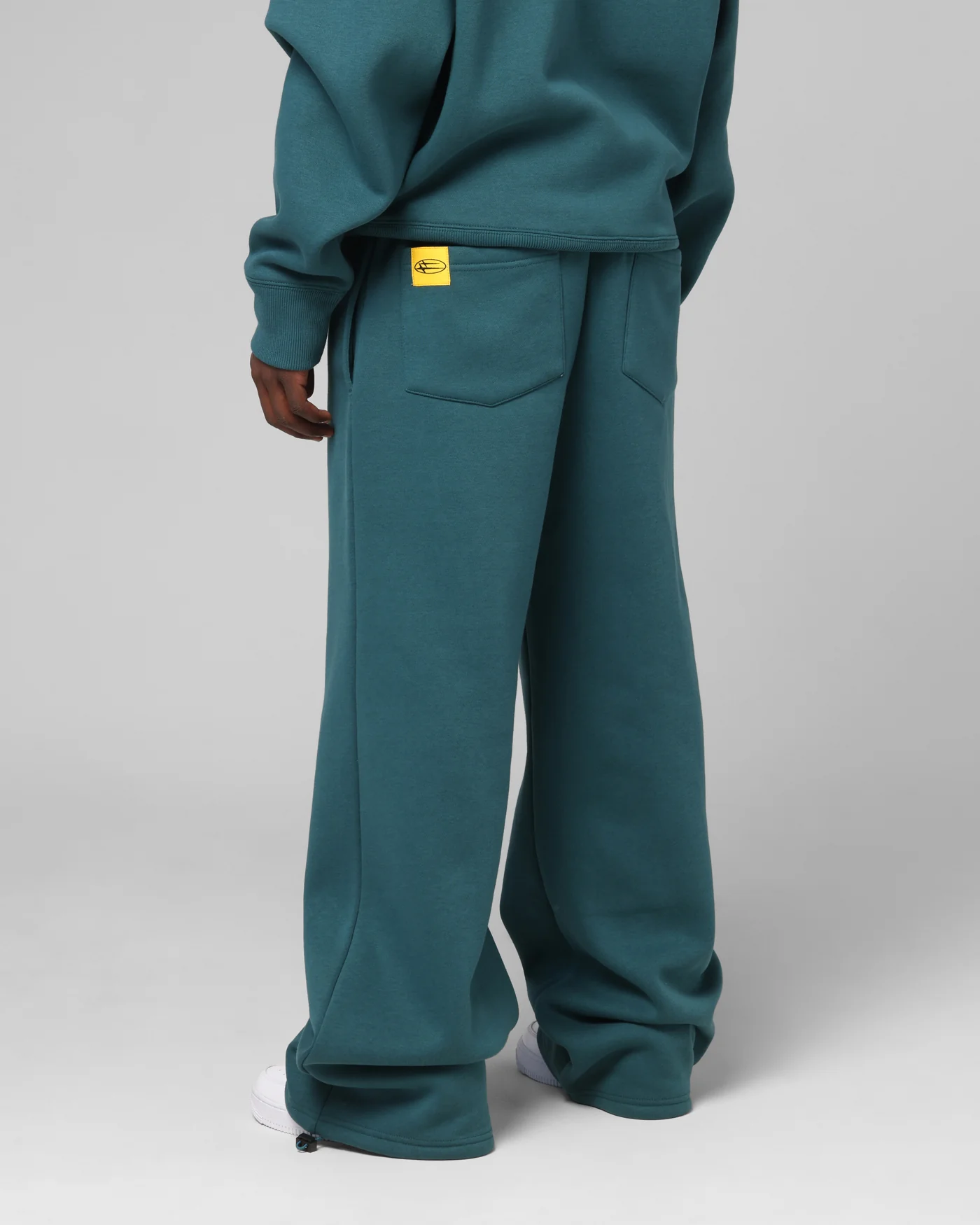 Loiter Hybrid Sweatpants Teal - Image 6