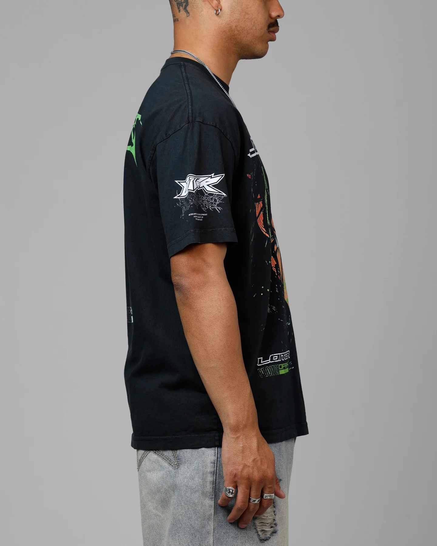 Loiter Project Dark Vintage T-Shirt Black Acidwash - Image 4