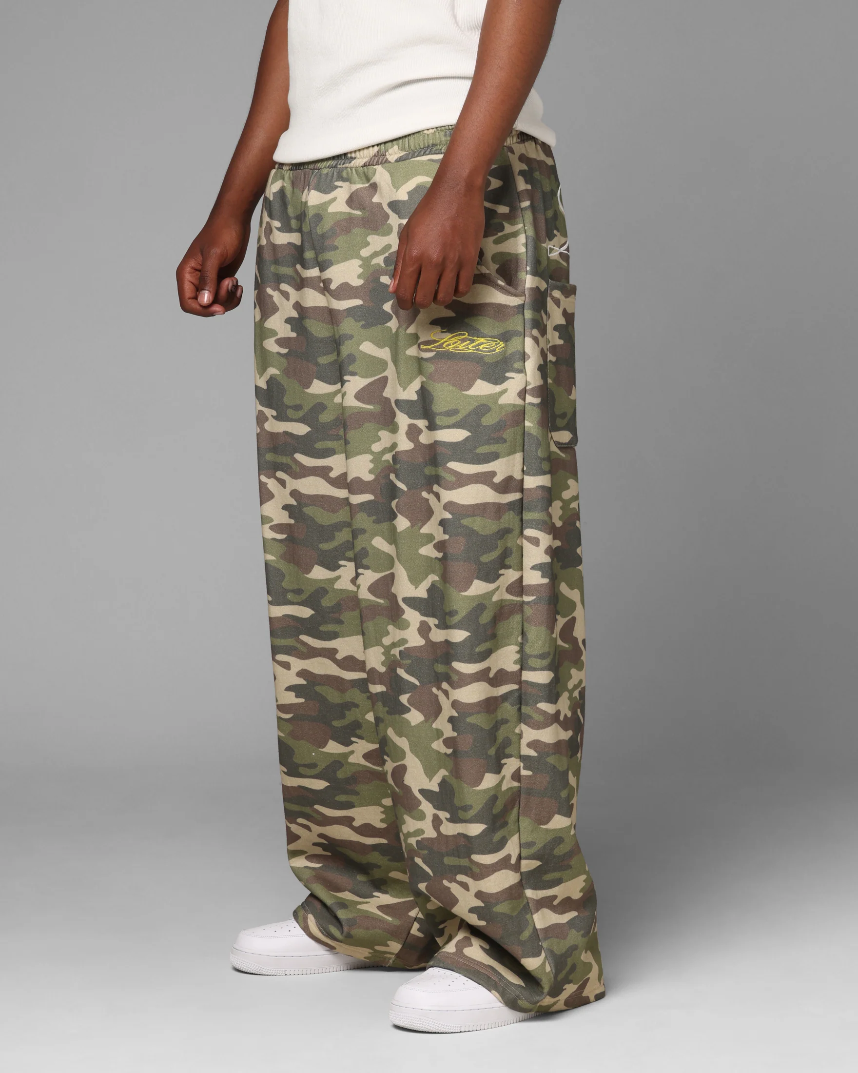 Loiter Purity Sweatpants Camo - Image 6