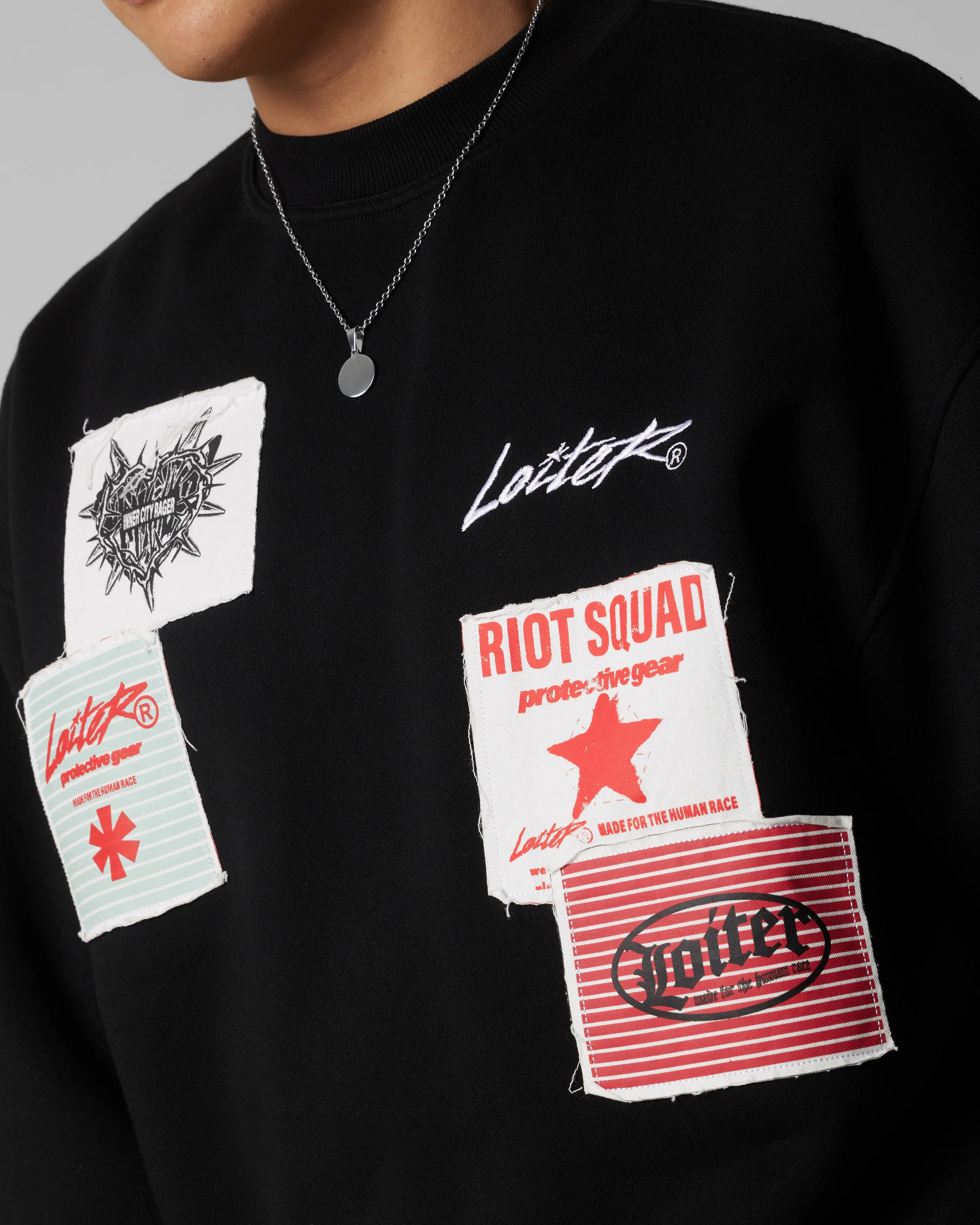Loiter Riot Crewneck Black - Image 6