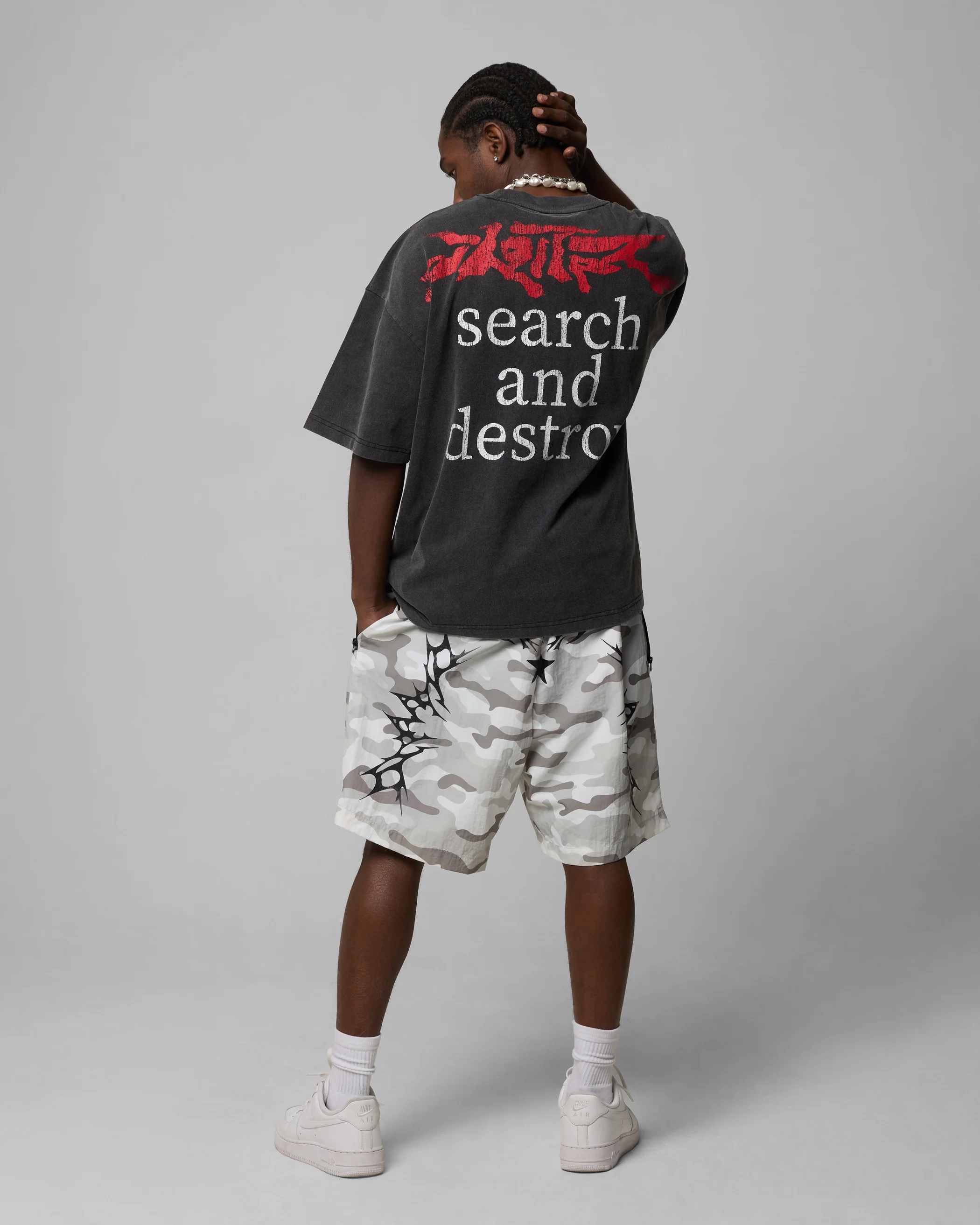 Loiter Ski Mask Premium T-Shirt Vintage Black - Image 4