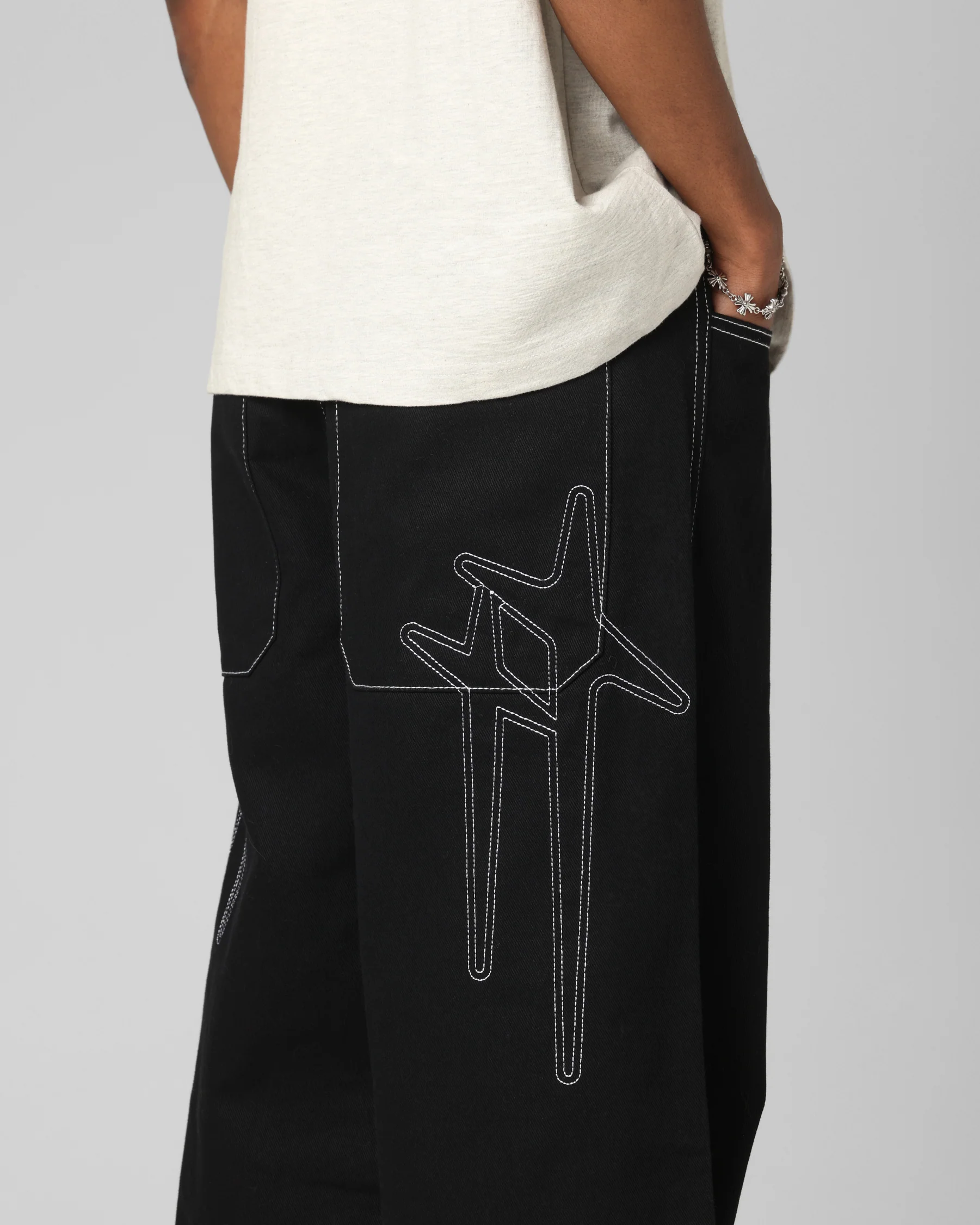 Loiter Star Born Jeans Black - Image 3