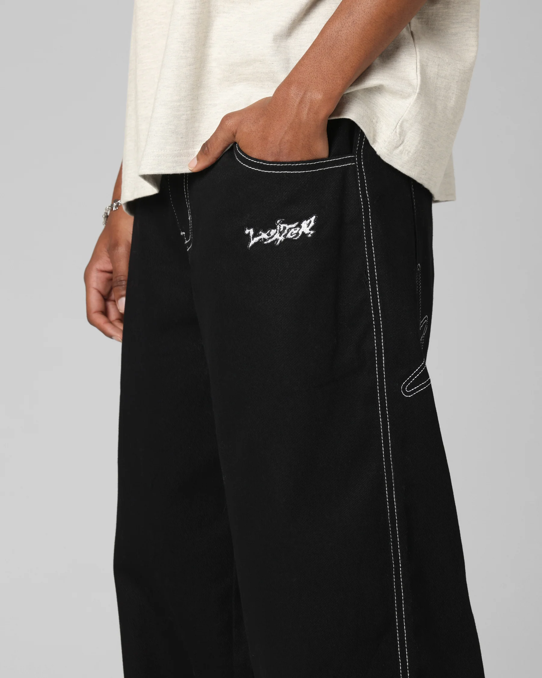 Loiter Star Born Jeans Black - Image 4
