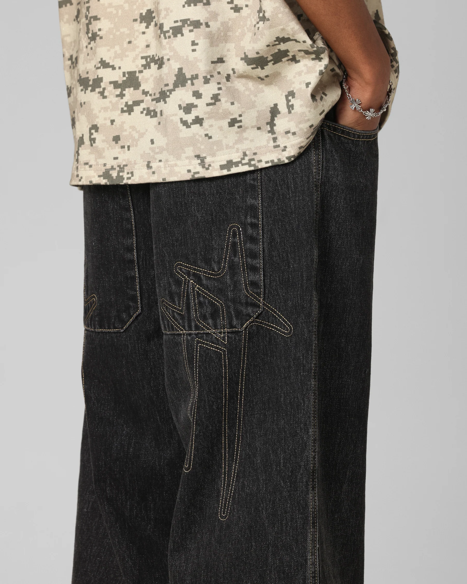 Loiter Star Born Jeans Vintage Black - Image 4