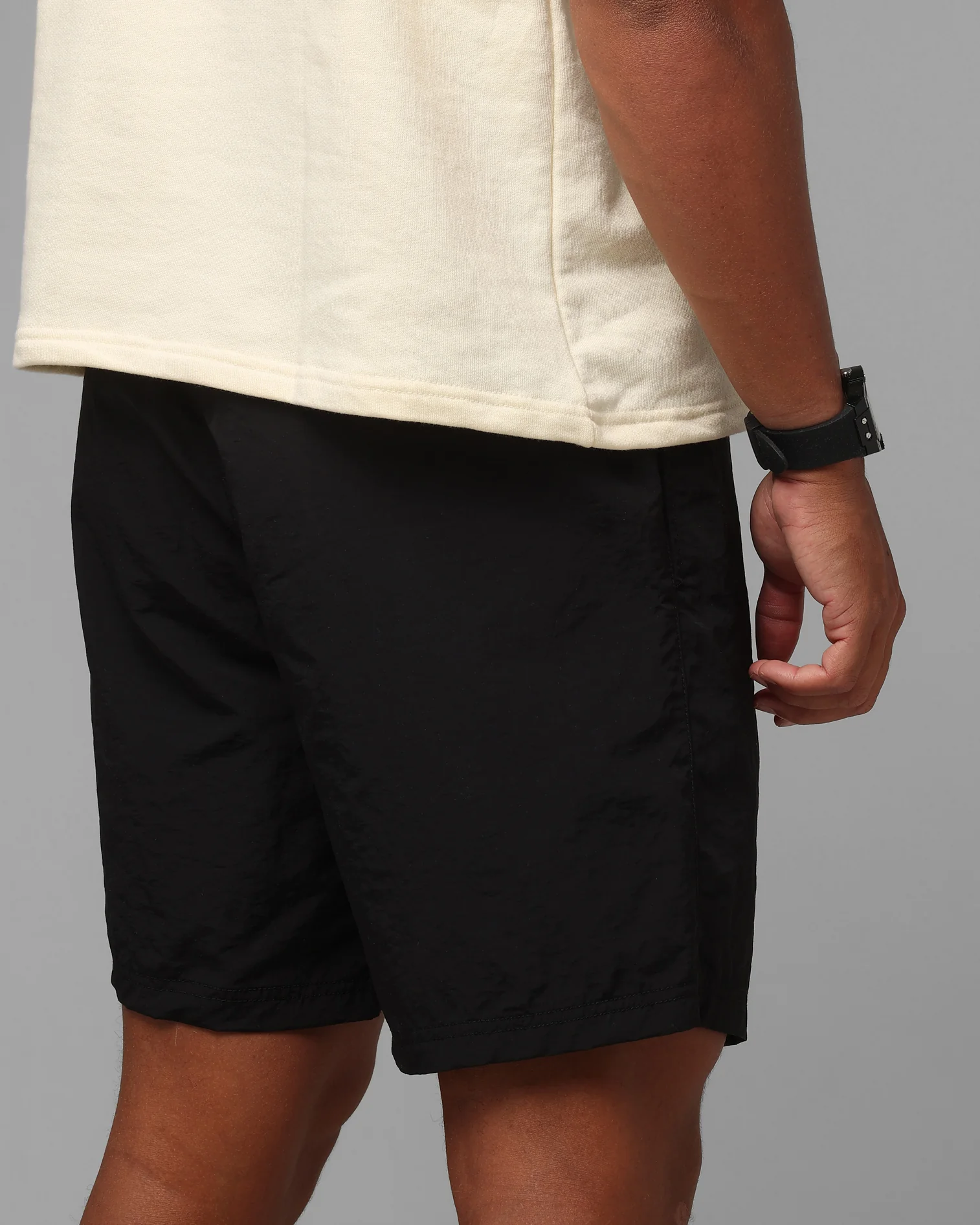 Loiter Walk Shorts Black - Image 4