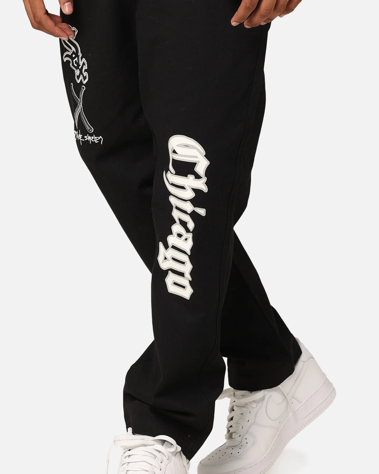 Majestic Athletic Chicago White Sox City Cargo Pants Faded Black - Image 4