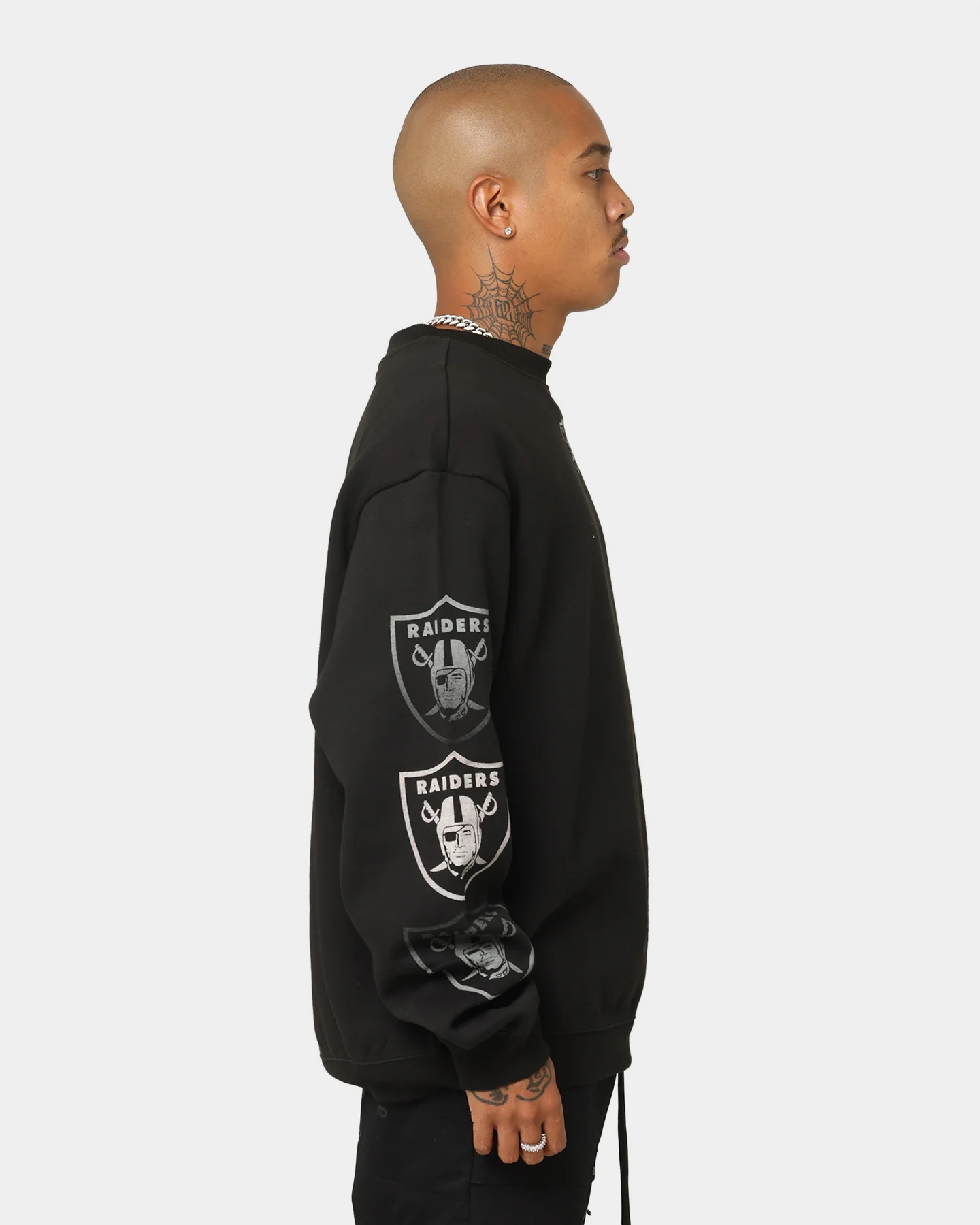 Majestic Athletic Las Vegas Raiders Graphic Fade Crewneck Faded Black - Image 5