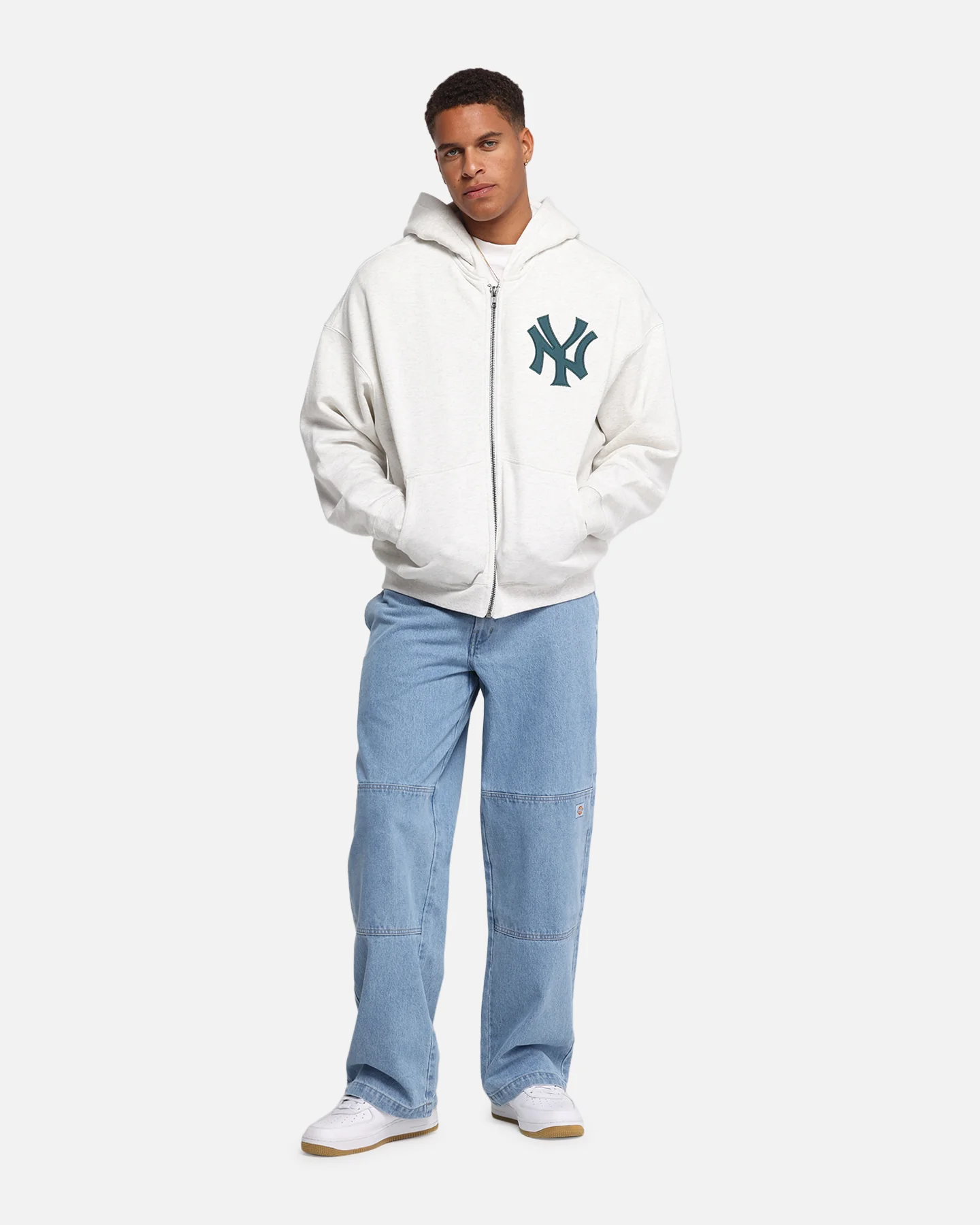 Majestic Athletic New York Yankees Arch FZ Boxy Hoodie White Marle - Image 3