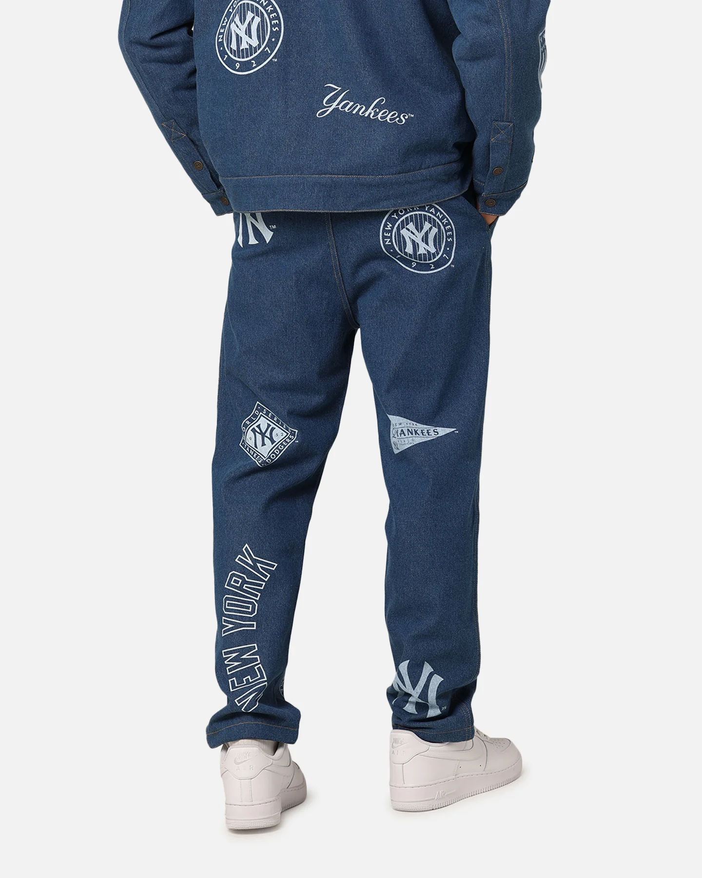 Majestic Athletic New York Yankees Etched Denim Jeans Washed Blue Denim - Image 5