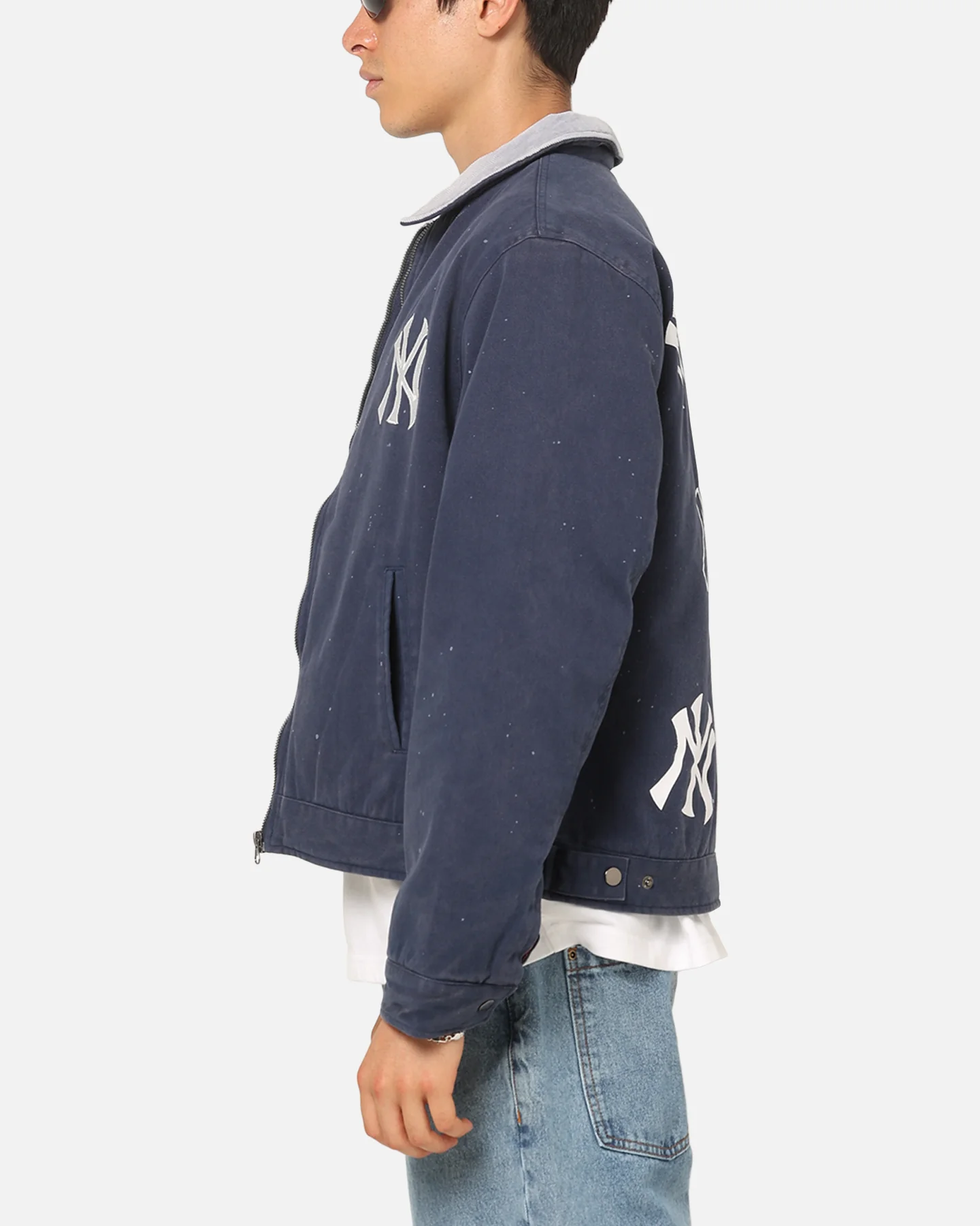 Majestic Athletic New York Yankees Paint Splat Carpenter Jacket Indigo - Image 6