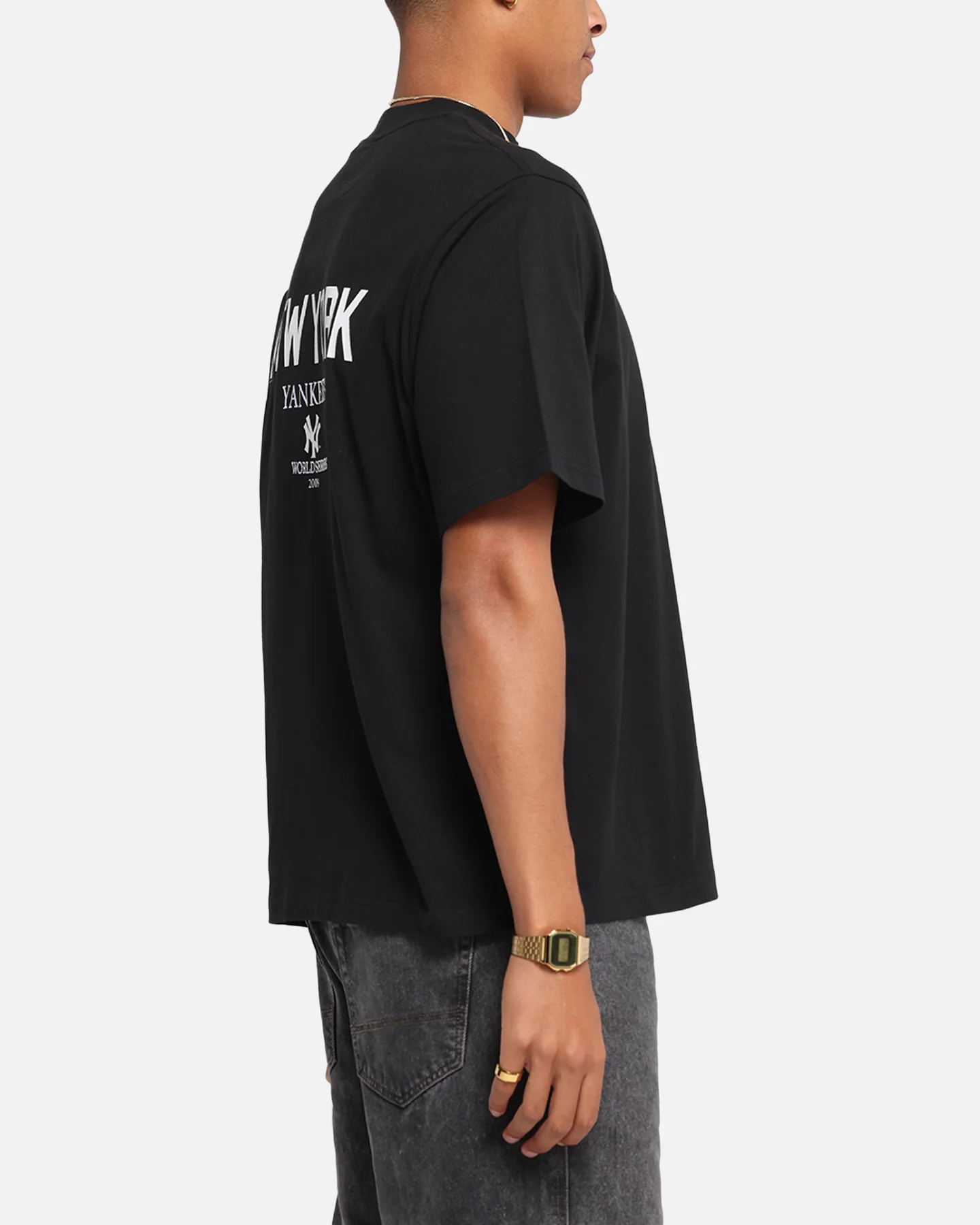 Majestic Athletic New York Yankees Script Boxy T-Shirt Black - Image 5