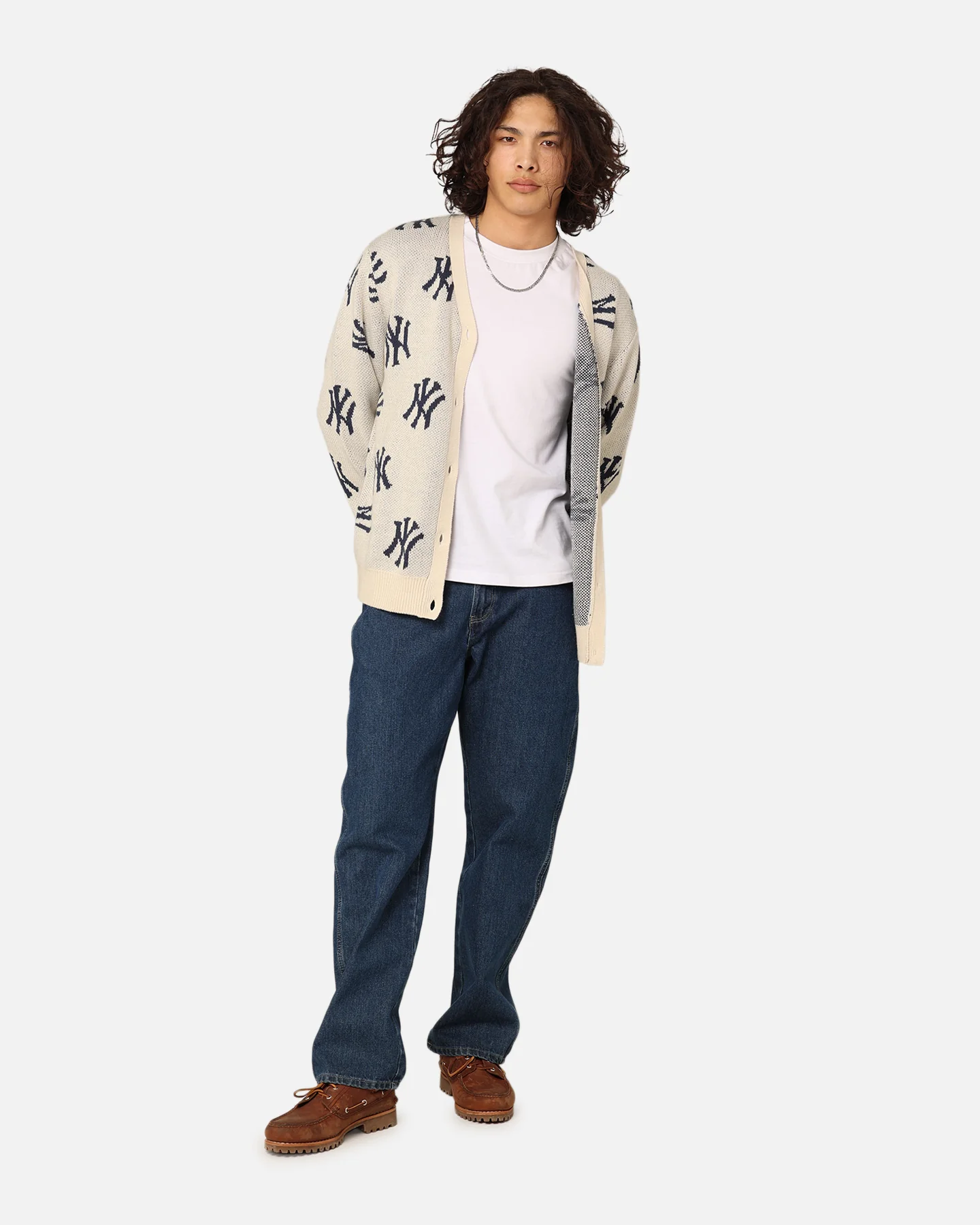Majestic Athletic New York Yankees Shaggy Knit Varsity Cardigan Whitecap Grey - Image 2
