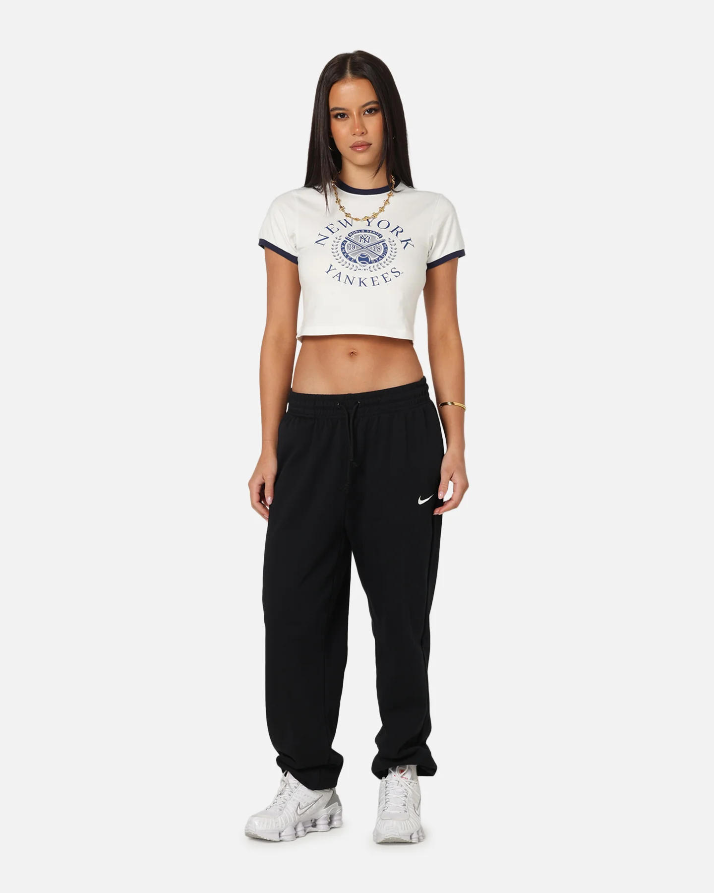 Majestic Athletic Women's New York Yankees Crest Baby T-Shirt Vintage White - Image 2