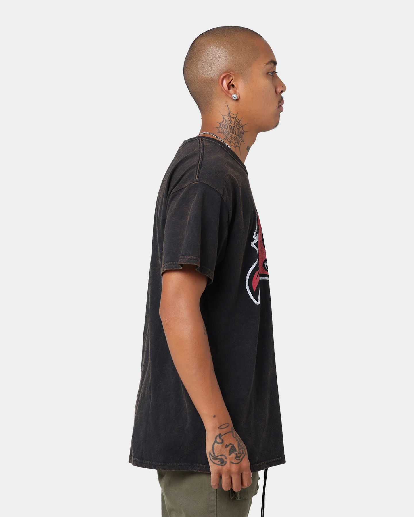Mitchell and Ness Tampa Bay Buccaneers Oversized Extra Large Logo T-Shirt Vintage Black - Image 5