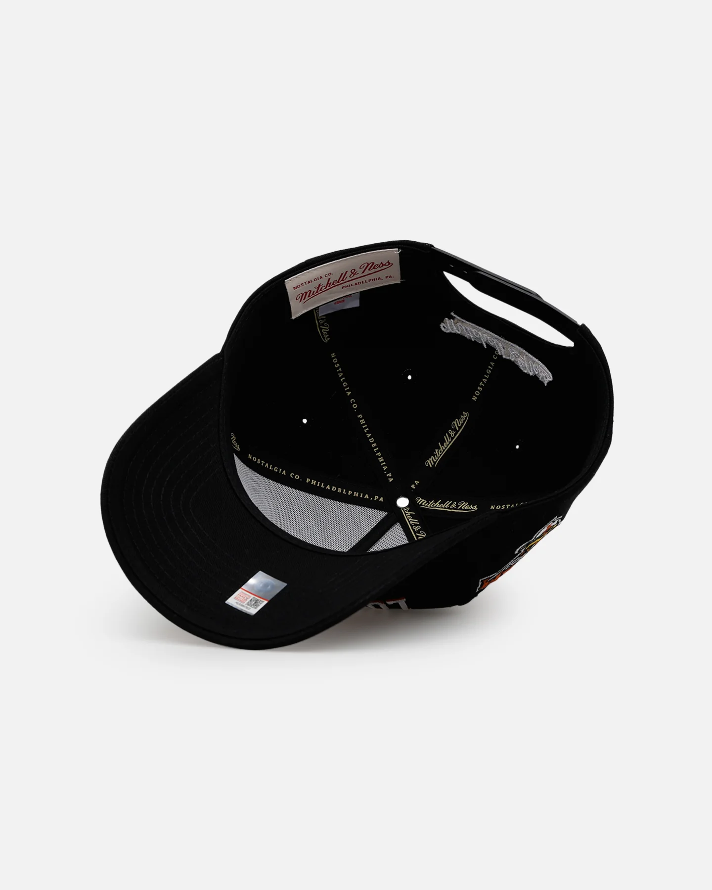 Mitchell & Mess Texas Longhorns 'Shadow Script' Pro Pinch Snapback Black - Image 6