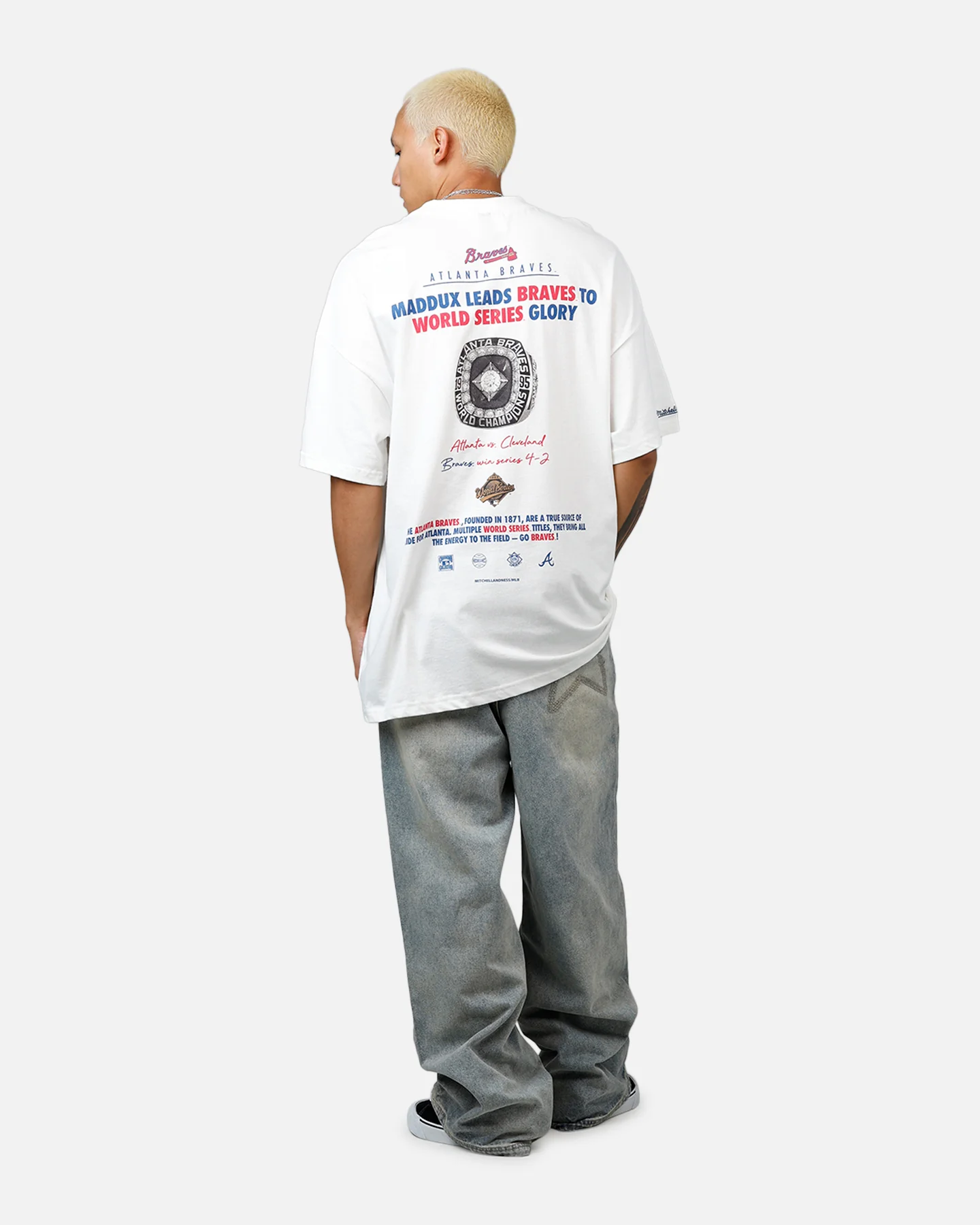 Mitchell & Ness Atlanta Braves Gregory "Mad Dog" Maddux Got Better T-Shirt Vintage White - Image 6
