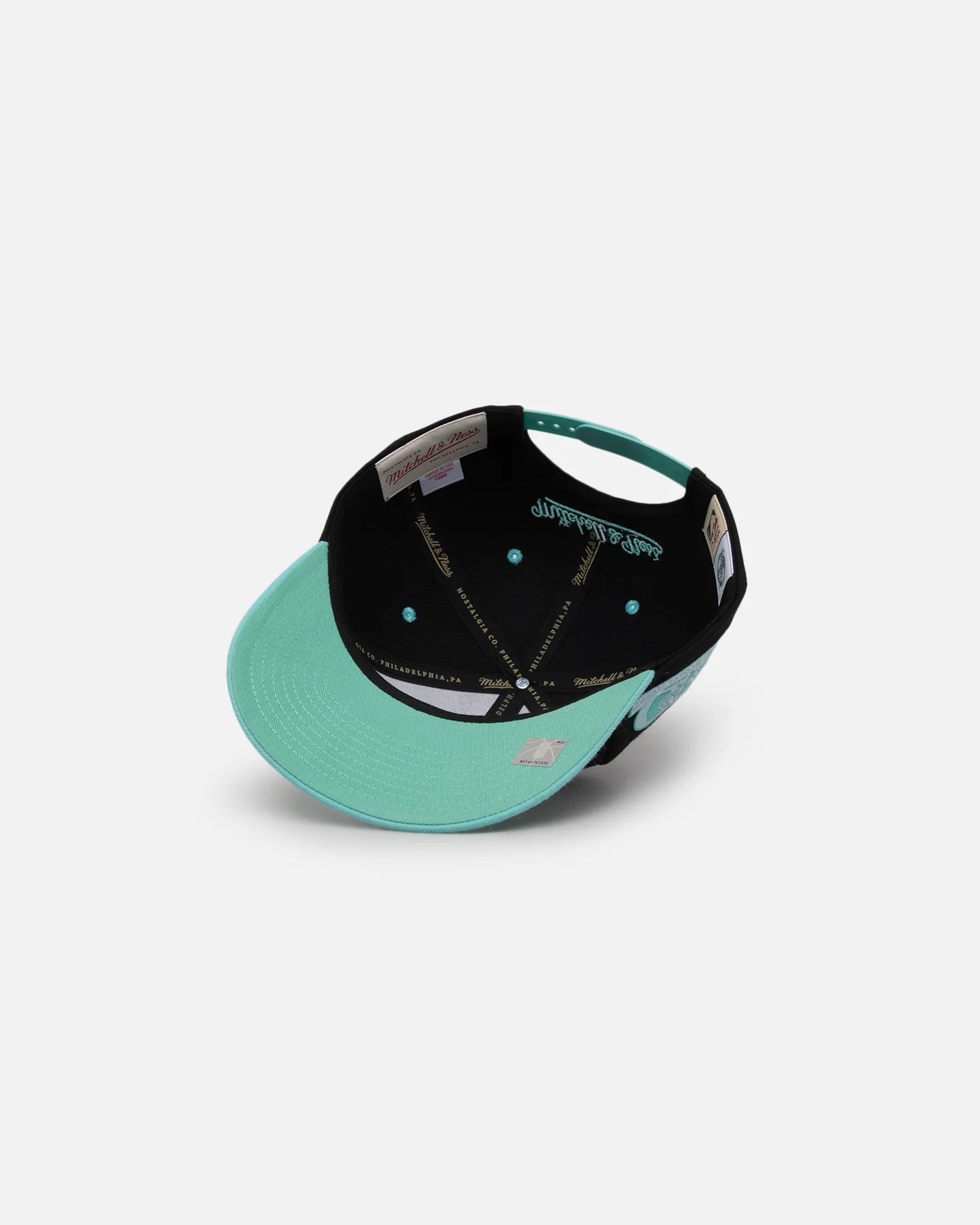 Mitchell & Ness Boston Celtics "Ice Blue" Script Origin Snapback Black/Ice Blue - Image 6