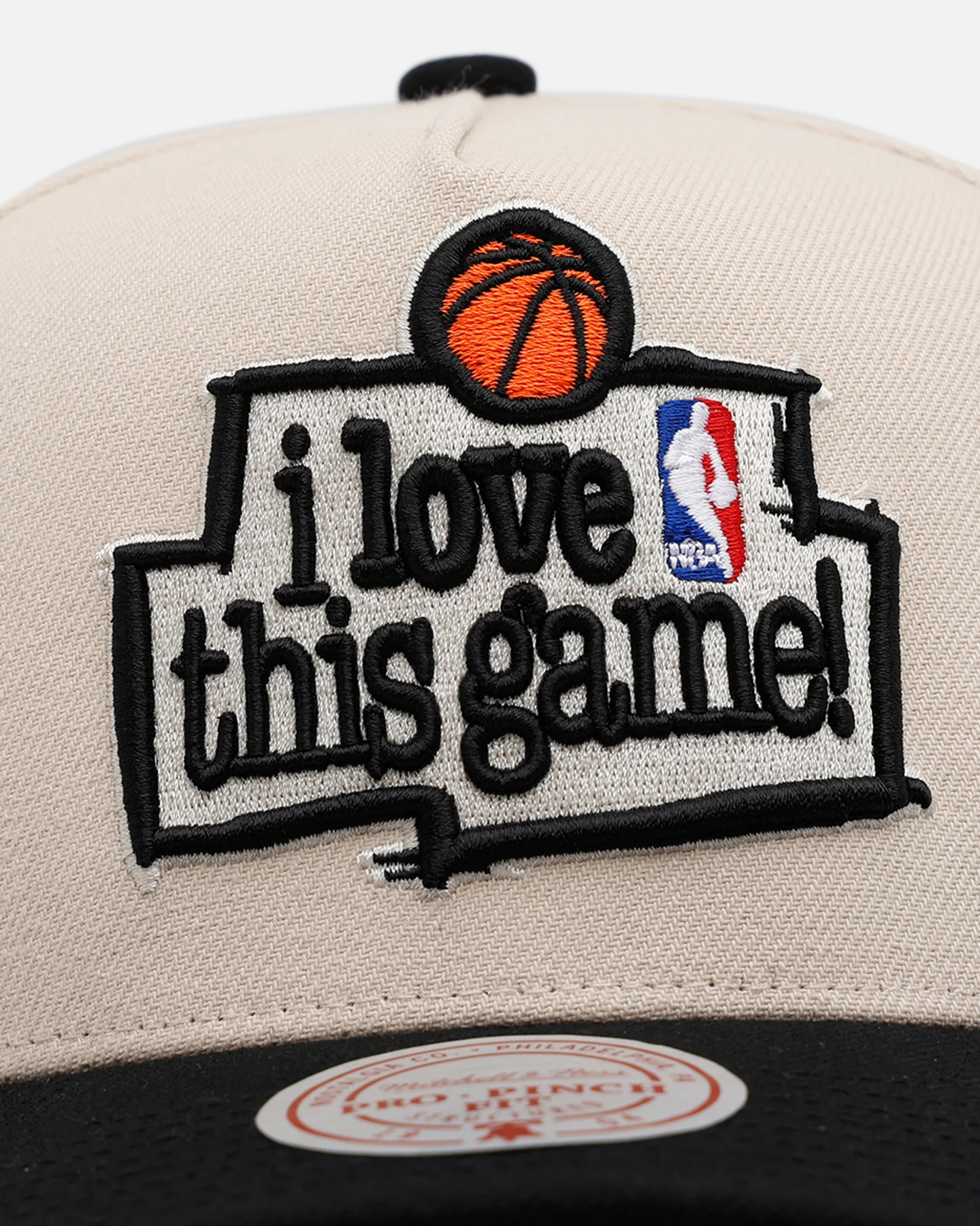 Mitchell & Ness Boston Celtics 'I Love This Game' Pro Pinch Snapback Natural/Black - Image 5