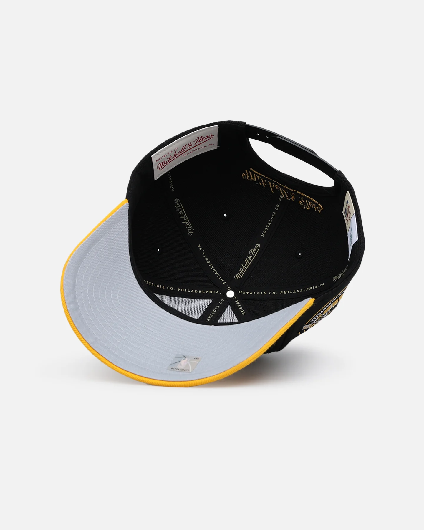 Mitchell & Ness Charlotte Hornets "Enter The Dragon" Pro Crown Snapback Black/Ochre - Image 6