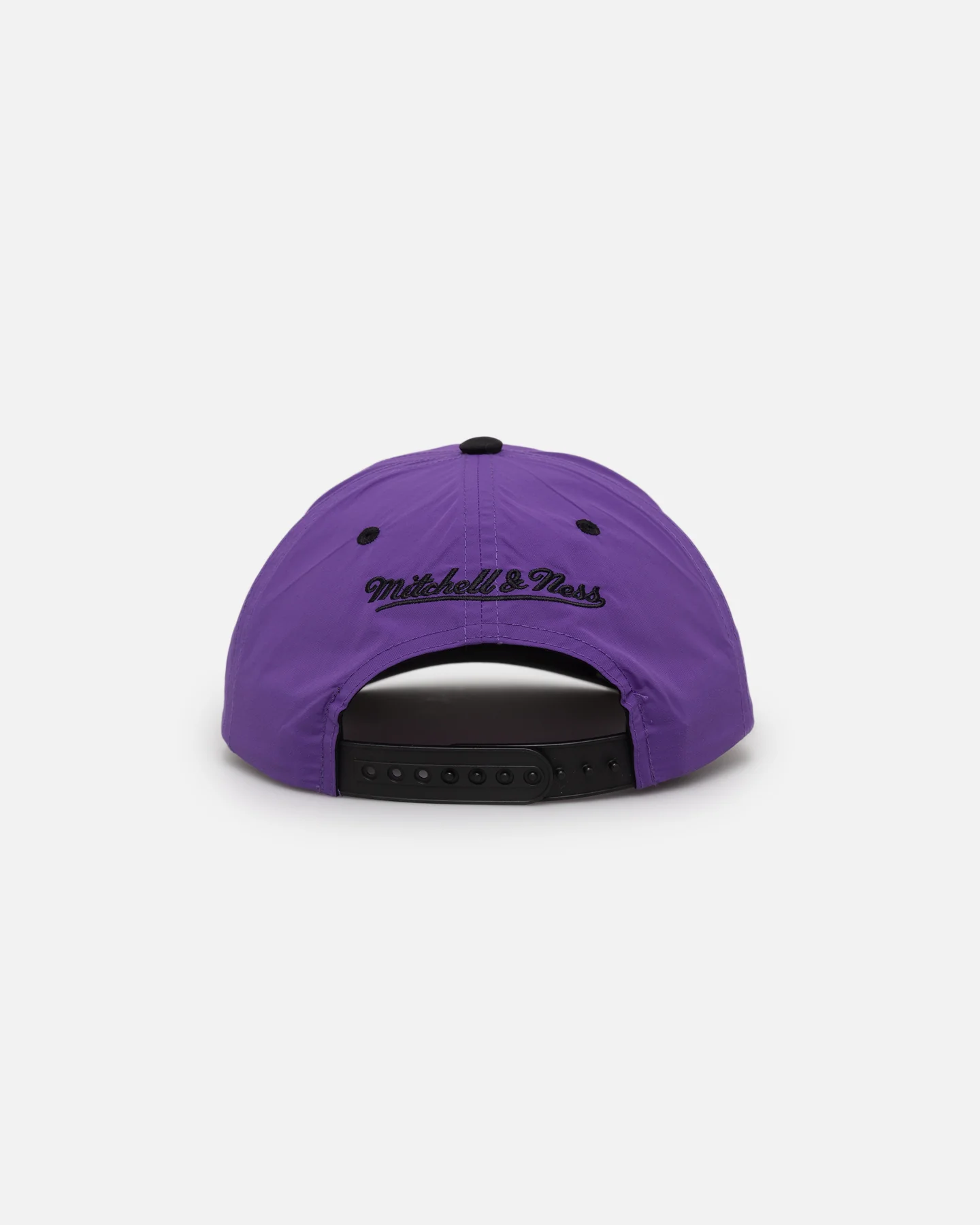 Mitchell & Ness Charlotte Hornets Nylon Deadstock 2-Tone Snapback Neon Purple/Black - Image 2