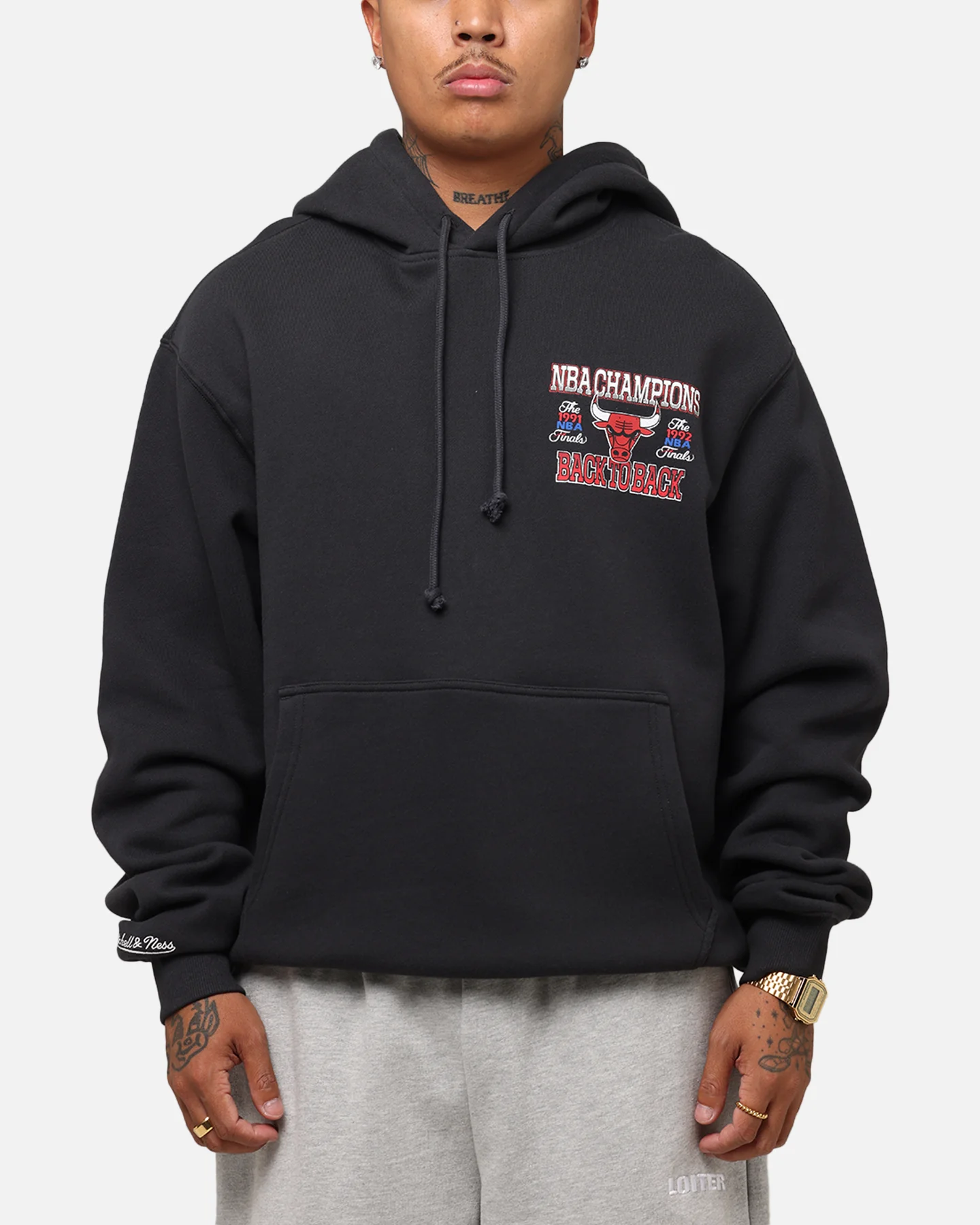 Mitchell & Ness Chicago Bulls Back To Back Hoodie Faded Black - Image 2