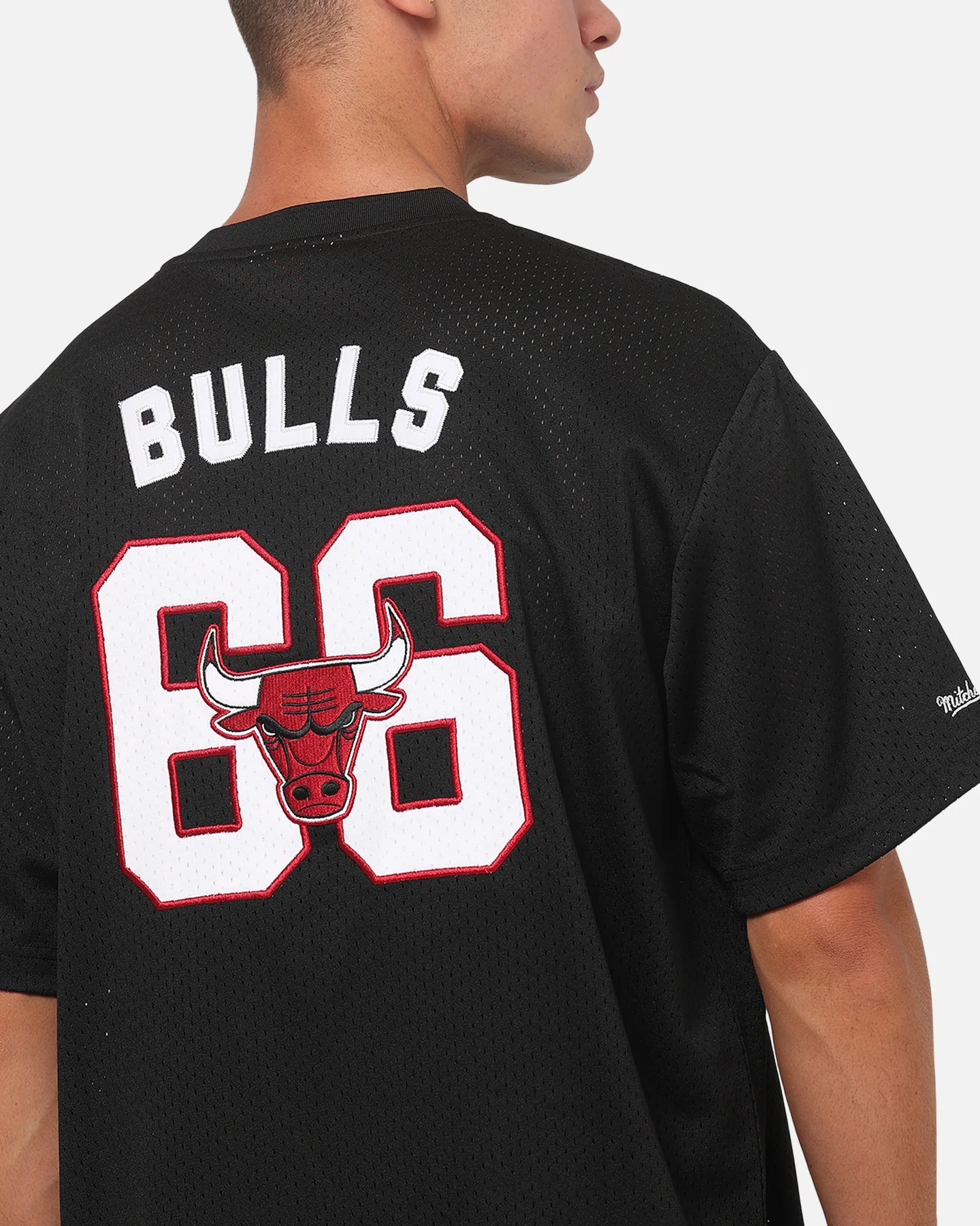 Mitchell & Ness Chicago Bulls Basketball Mesh T-Shirt Black - Image 8