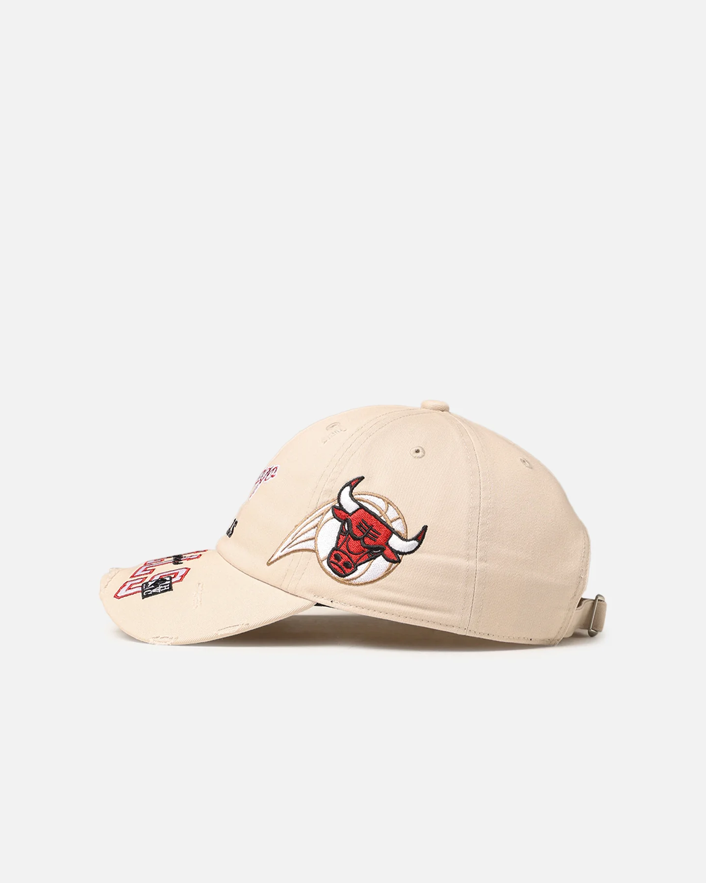 Mitchell & Ness Chicago Bulls 'Big Time' Dad Fit Strapback Bone - Image 4
