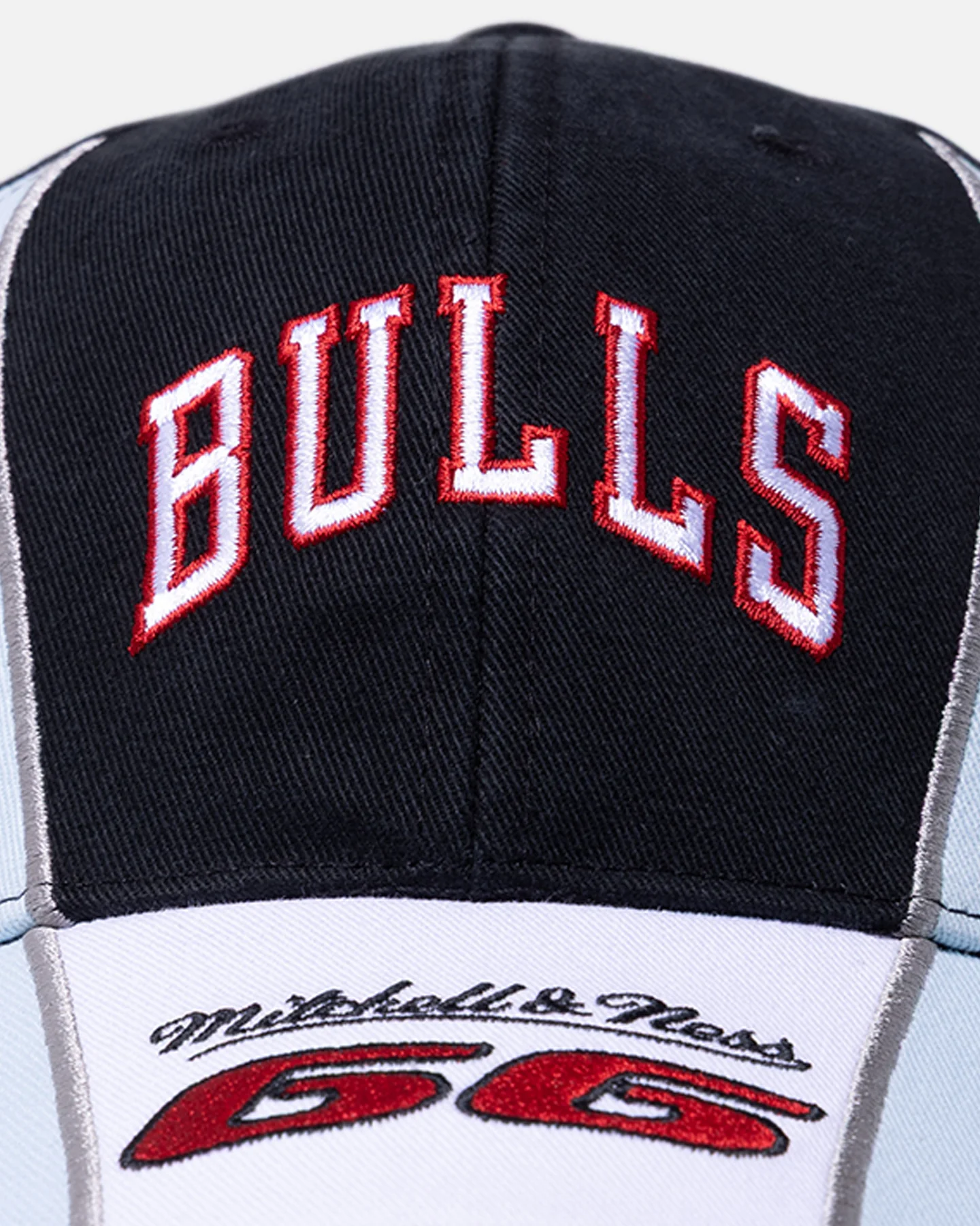 Mitchell & Ness Chicago Bulls Circuit Strapback Black/Blue - Image 5