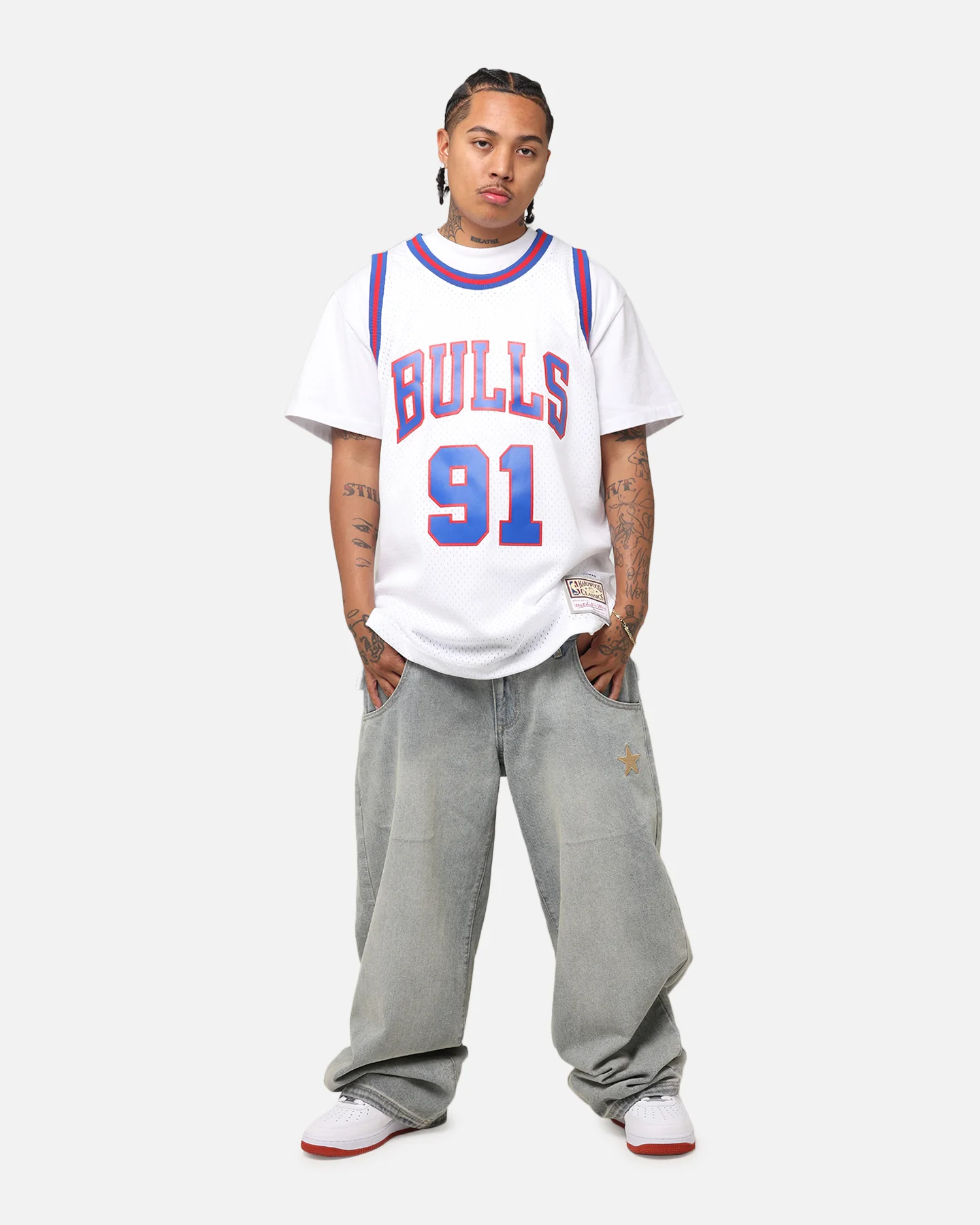 Mitchell & Ness Chicago Bulls Dennis Rodman #91 'Flags Collection' Jersey White - Image 3