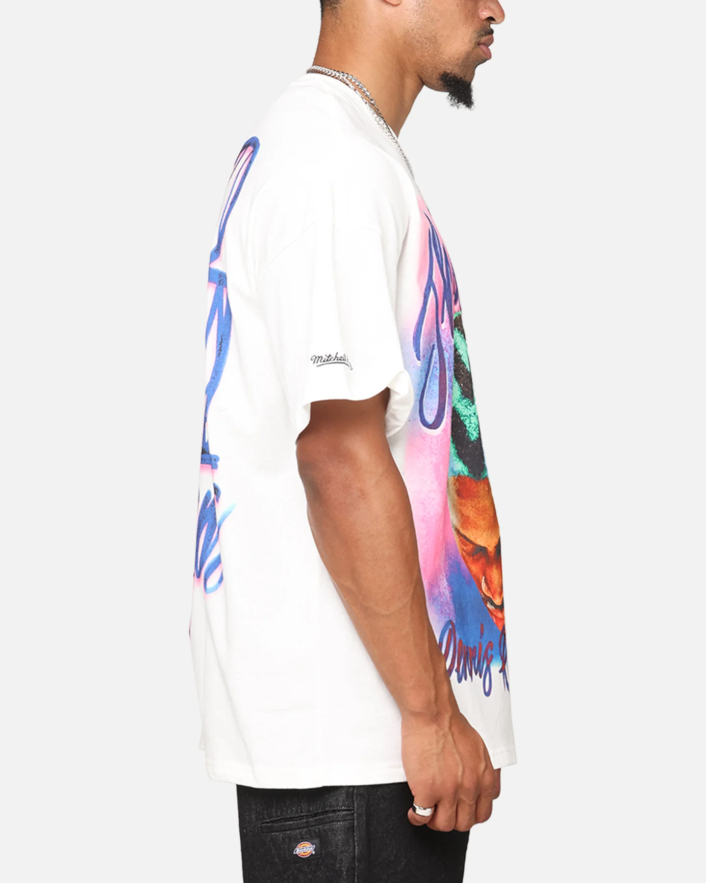 Mitchell & Ness Chicago Bulls Dennis Rodman Airbrushed T-Shirt Vintage White - Image 5