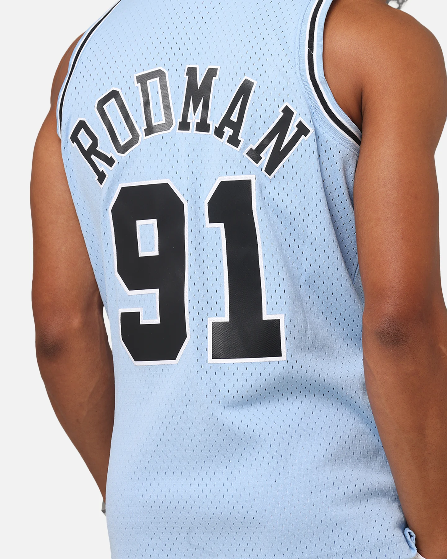 Mitchell & Ness Chicago Bulls Dennis Rodman 'Vapor Blue' Jersey Light Blue - Image 8