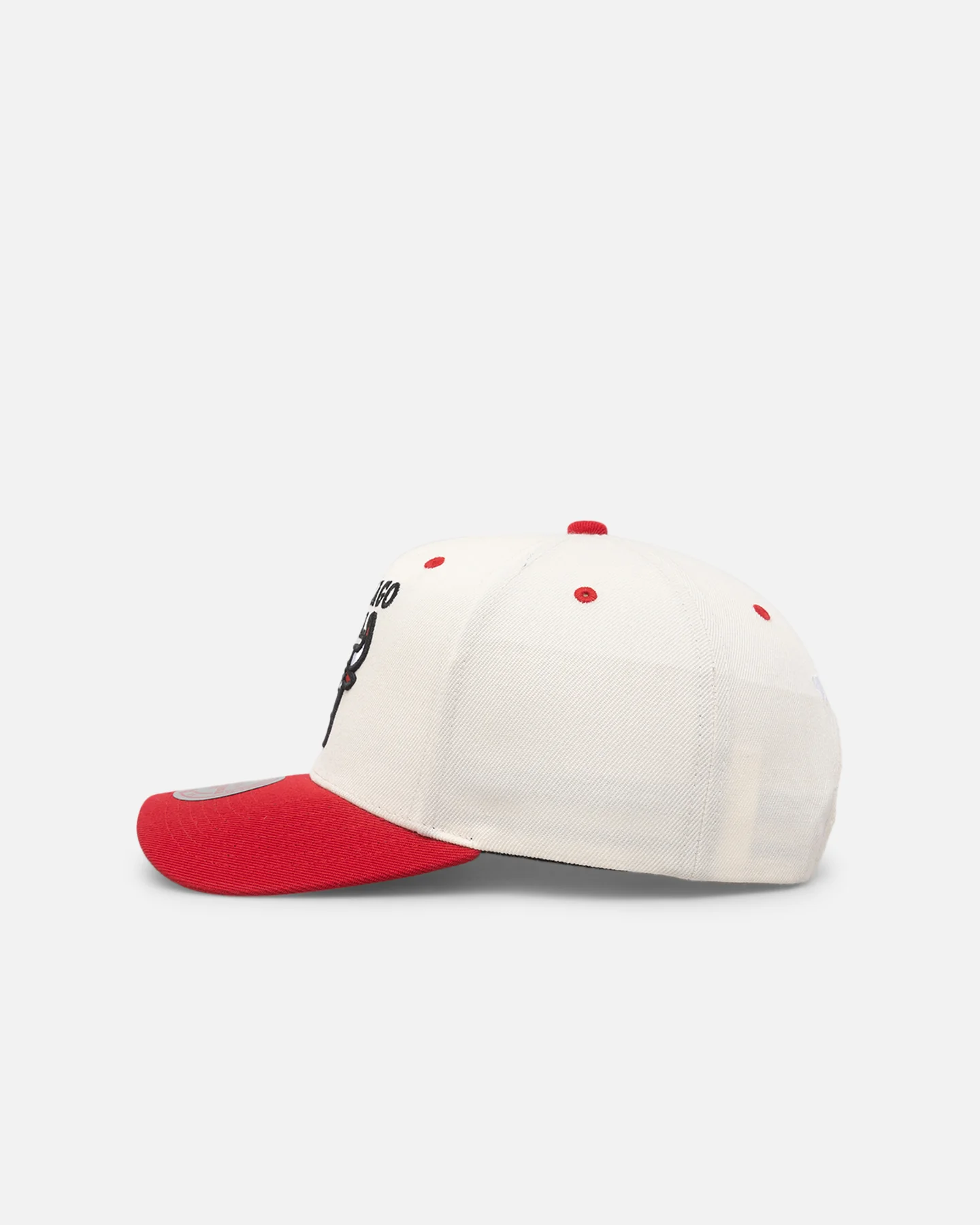 Mitchell & Ness Chicago Bulls Go Team Go OG Snapback Vintage Cream - Image 4