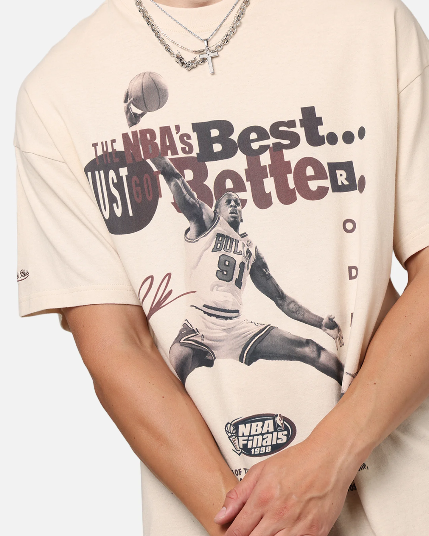 Mitchell & Ness Chicago Bulls Greatest Team T-Shirt Pink - Image 8