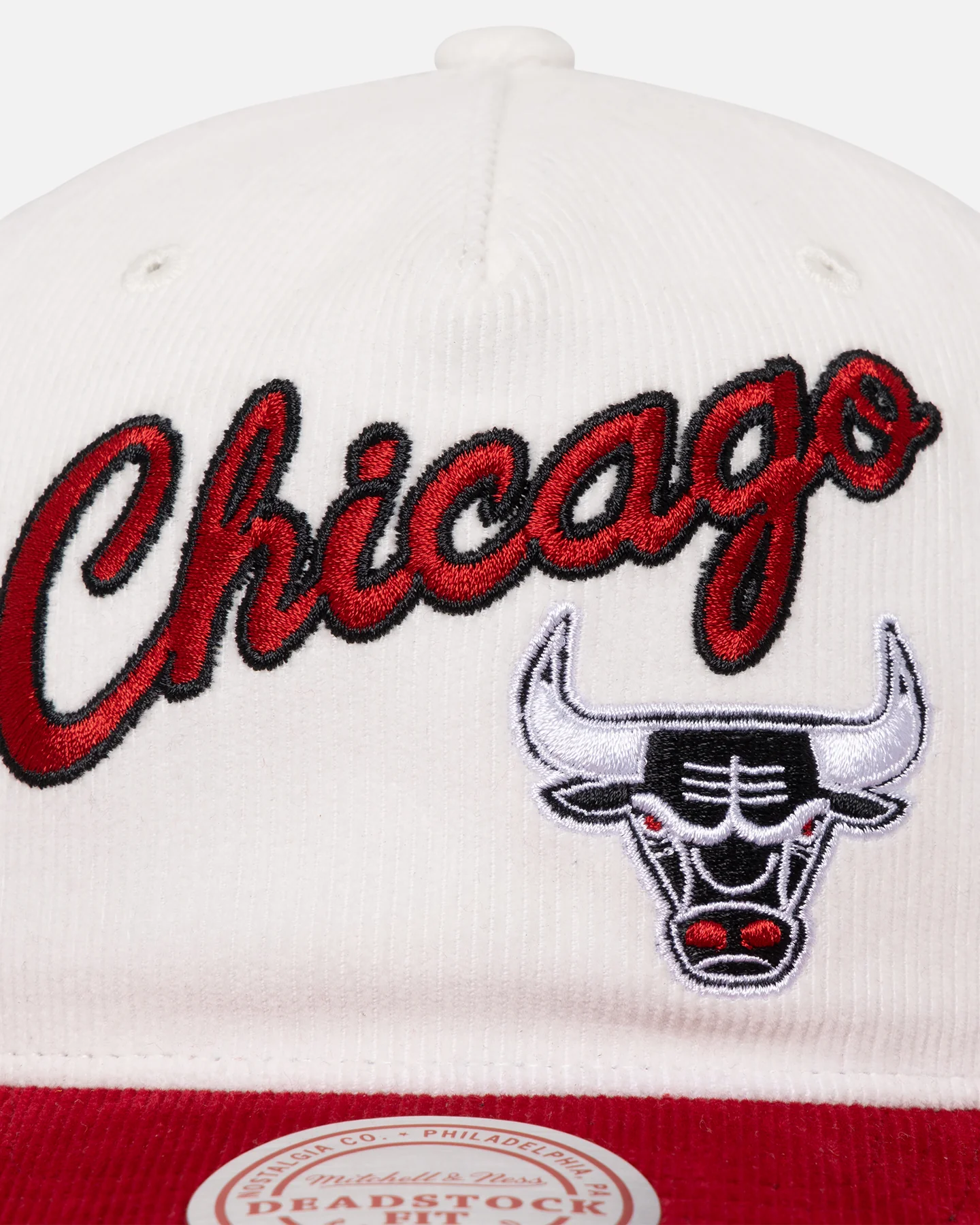 Mitchell & Ness Chicago Bulls History Origin Snapback White/Red - Image 6
