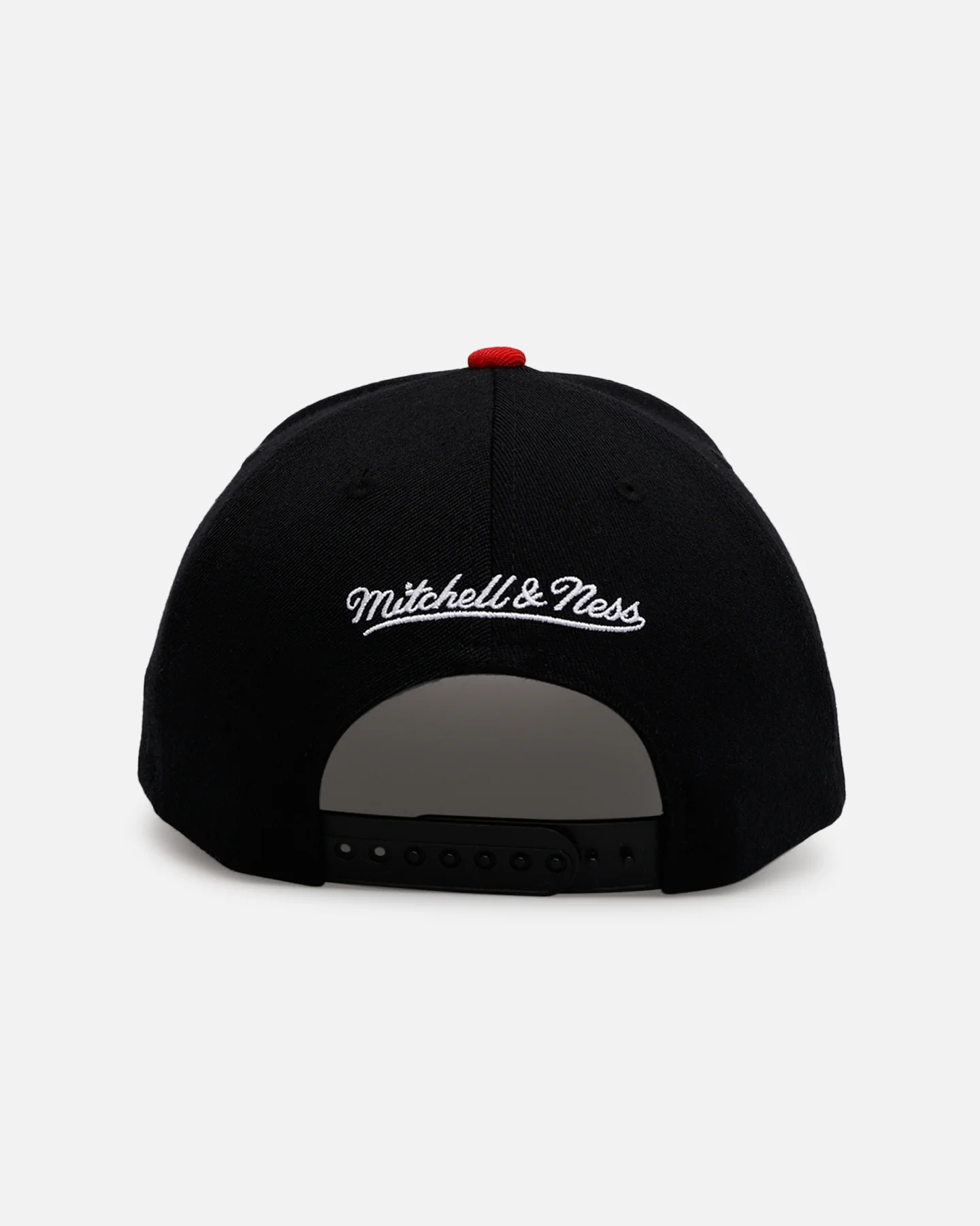 Mitchell & Ness Chicago Bulls 'NBA Elite Finals' MVP Snapback Black/Red - Image 2
