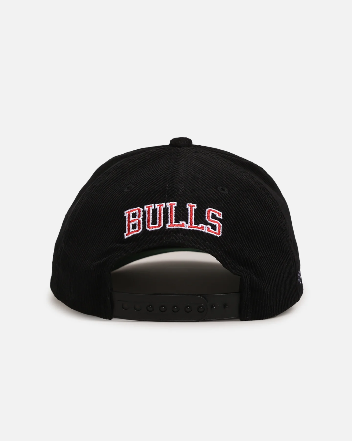 Mitchell & Ness Chicago Bulls 'Retro' Deadstock Corduroy Snapback Black - Image 2