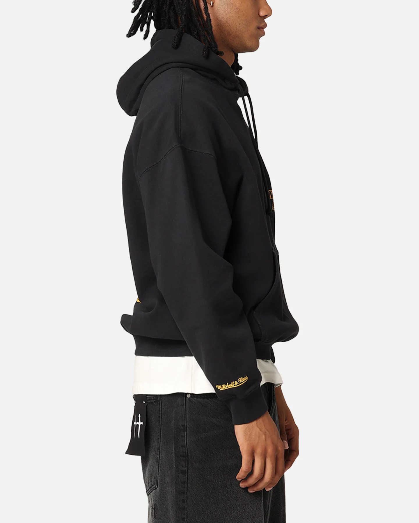 Mitchell & Ness Chicago Bulls Rings Hoodie Faded Black - Image 5