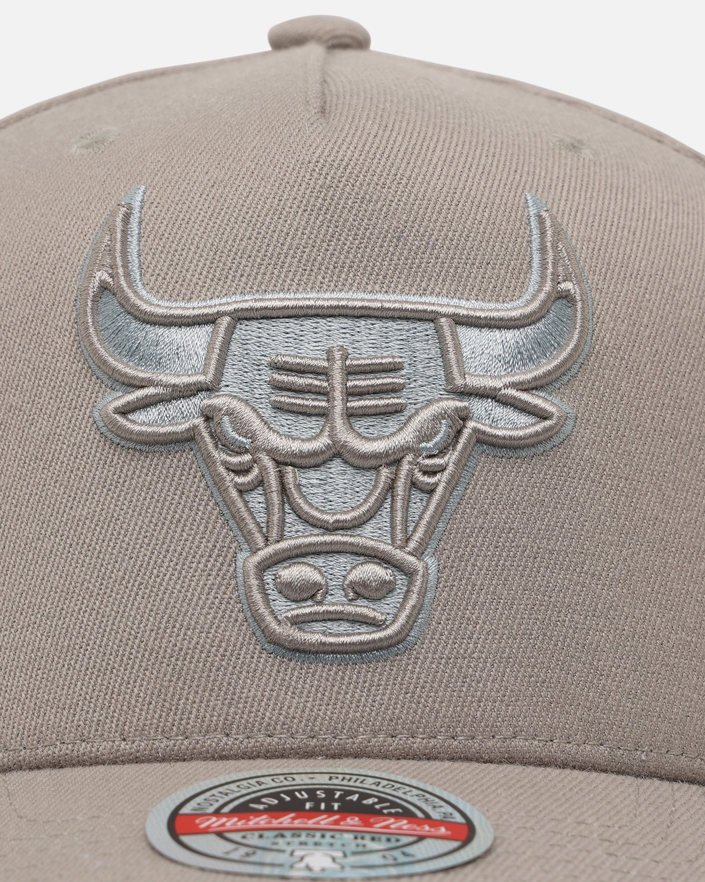 Mitchell & Ness Chicago Bulls 'Seasonal Core' MVP Snapback Khaki - Image 5