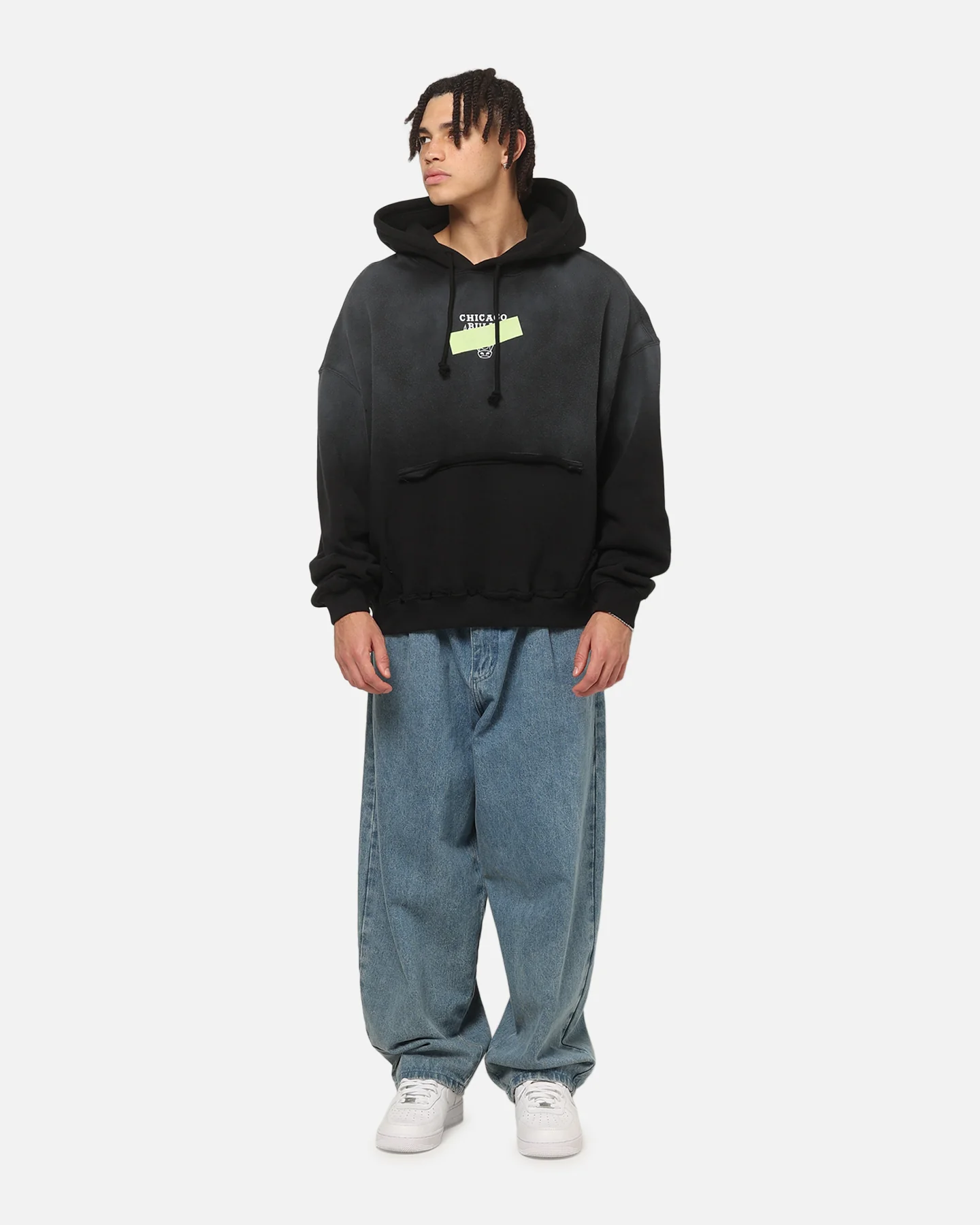 Mitchell & Ness Chicago Bulls Tape Hoodie Black - Image 3