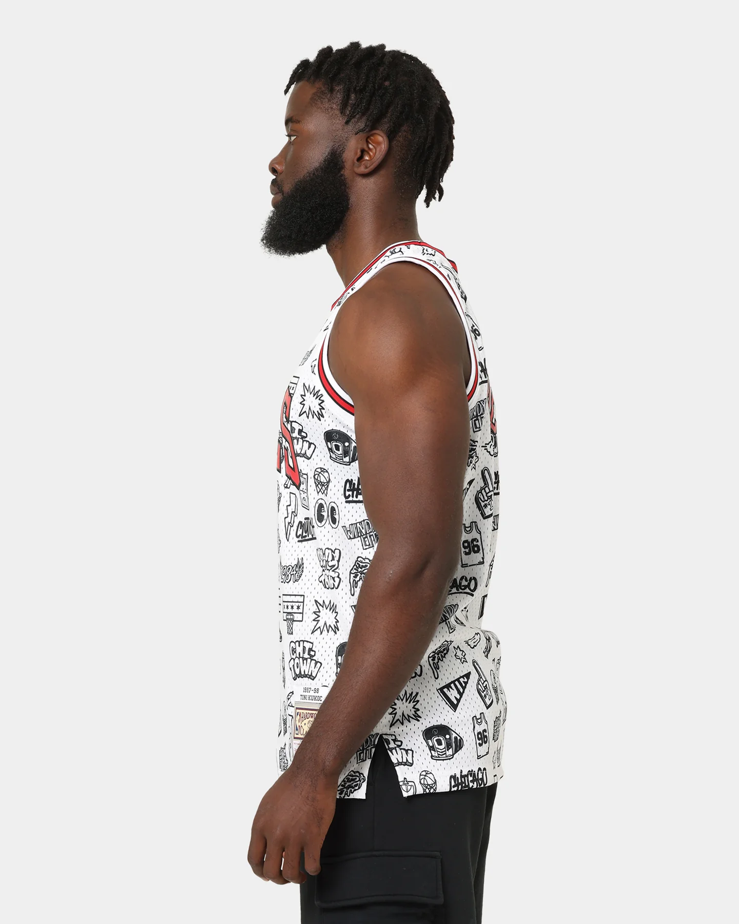 Mitchell & Ness Chicago Bulls Toni Kukoč #7 1997-1998 Doodle Swingman Jersey White - Image 7