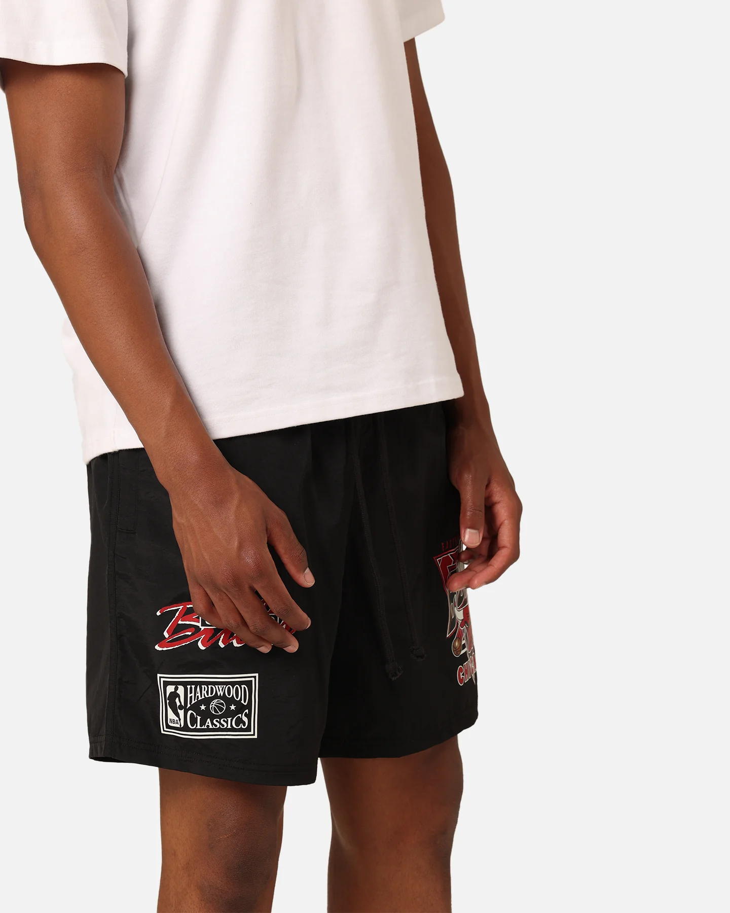Mitchell & Ness Chicago Bulls Tri 2.0 Shorts Black - Image 3