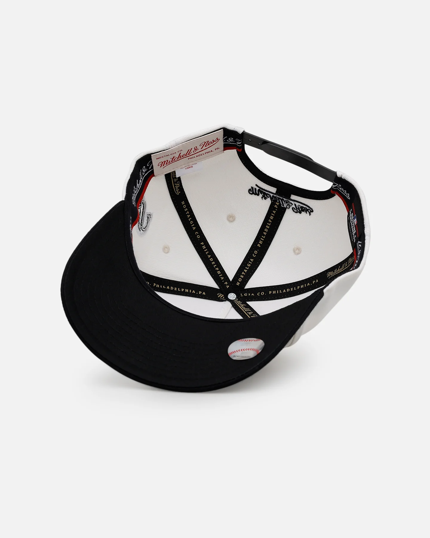 Mitchell & Ness Chicago White Sox 'Arch' MVP Snapback Cream - Image 6