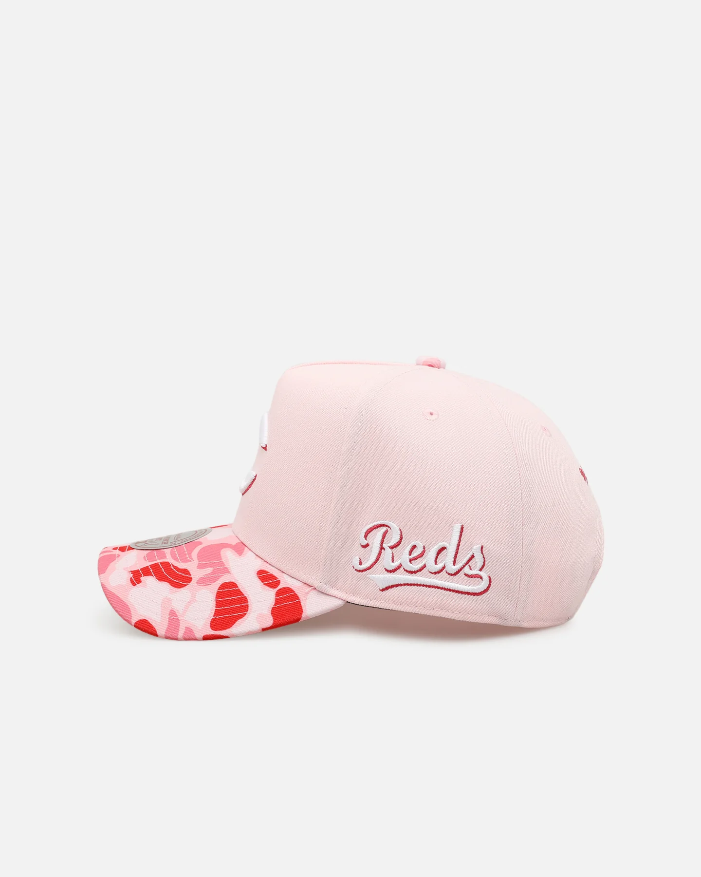 Mitchell & Ness Cincinnati Reds 'Pink Camo' Pro Pinch Snapback Pink - Image 4