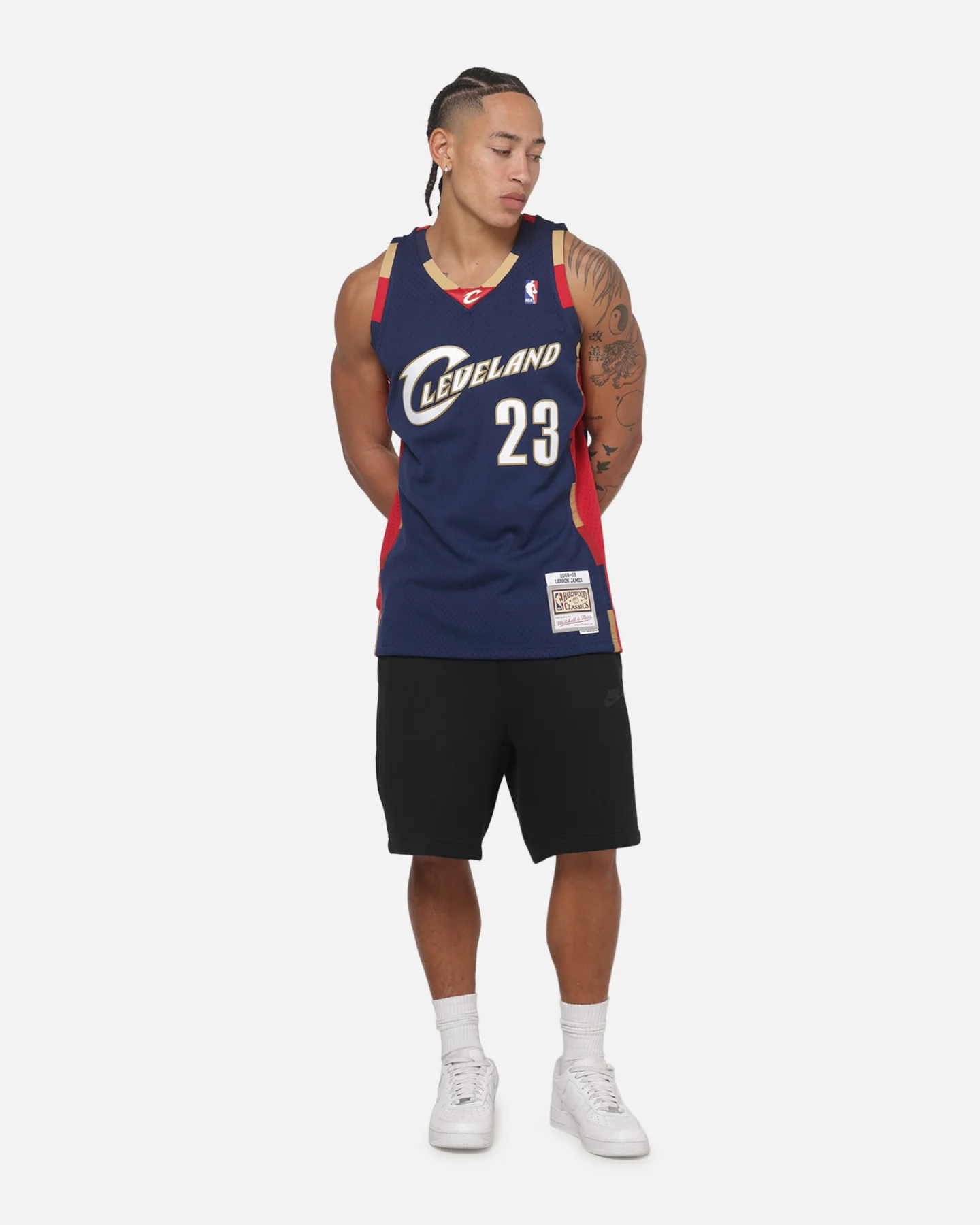 Mitchell & Ness Cleveland Cavaliers Lebron James #23 '08-'09 Swingman Jersey Navy - Image 3