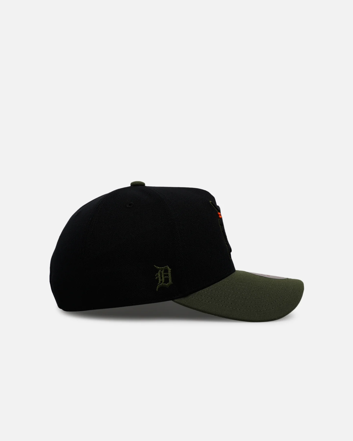Mitchell & Ness Detroit Tigers 'Olive Cargos' Pro Pinch Snapback Olive/Black - Image 3