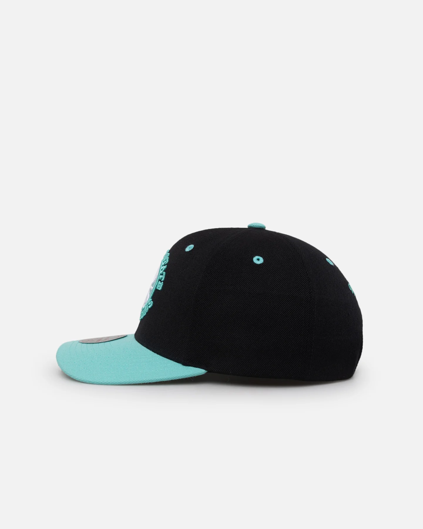 Mitchell & Ness Golden State Warriors "Ice Blue" Script Origin Snapback Black/Ice Blue - Image 4