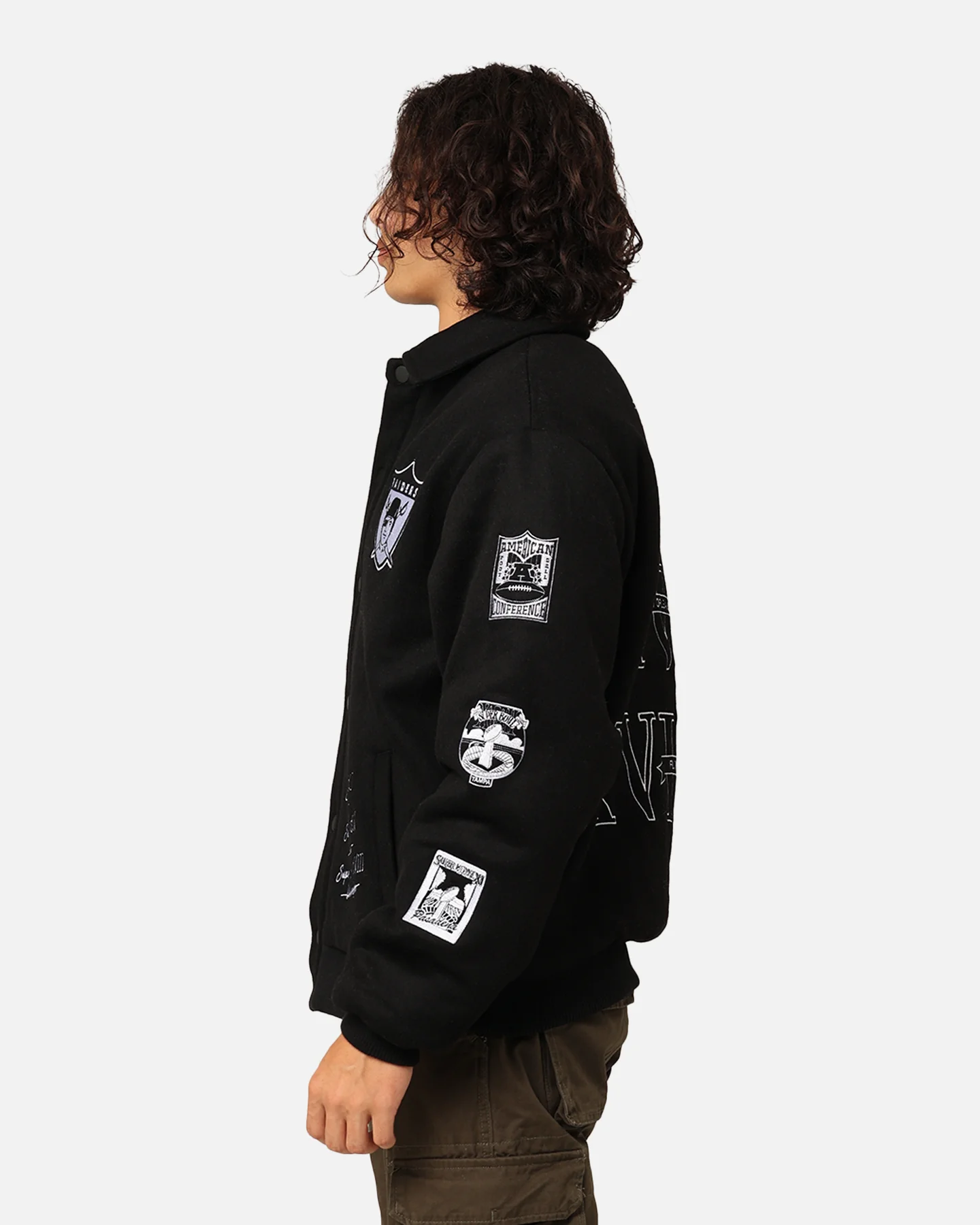 Mitchell & Ness Las Vegas Raiders Super Bowl Champs Jacket Black - Image 7