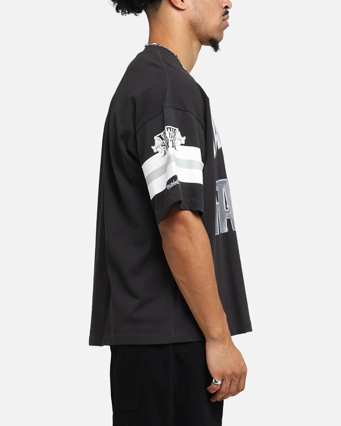 Mitchell & Ness Las Vegas Raiders XVIII Boxy T-Shirt Faded Black - Image 4
