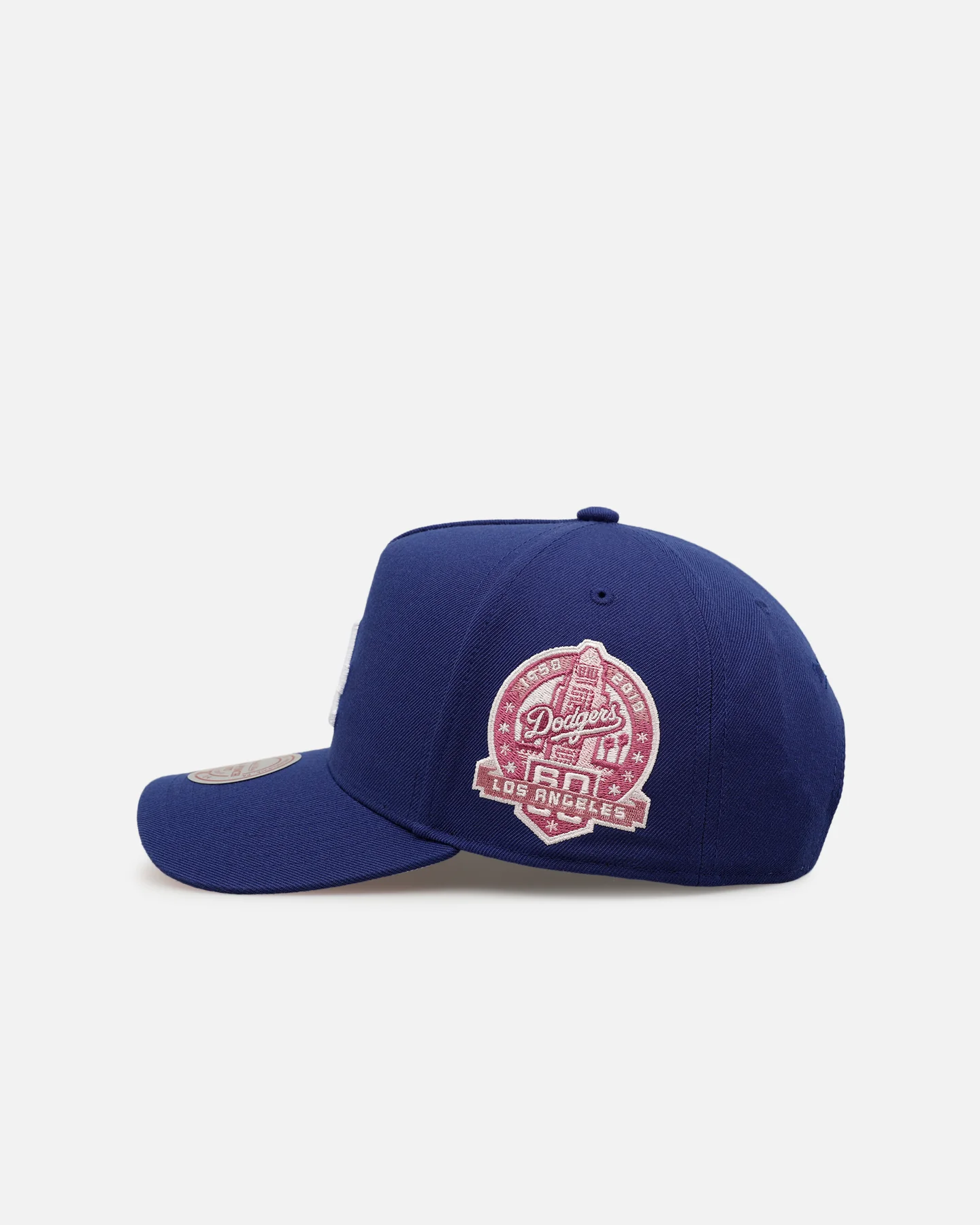 Mitchell & Ness Los Angeles Dodgers 'Pink Side Patch' Pro Pinch Snapback Official Team Color - Image 4